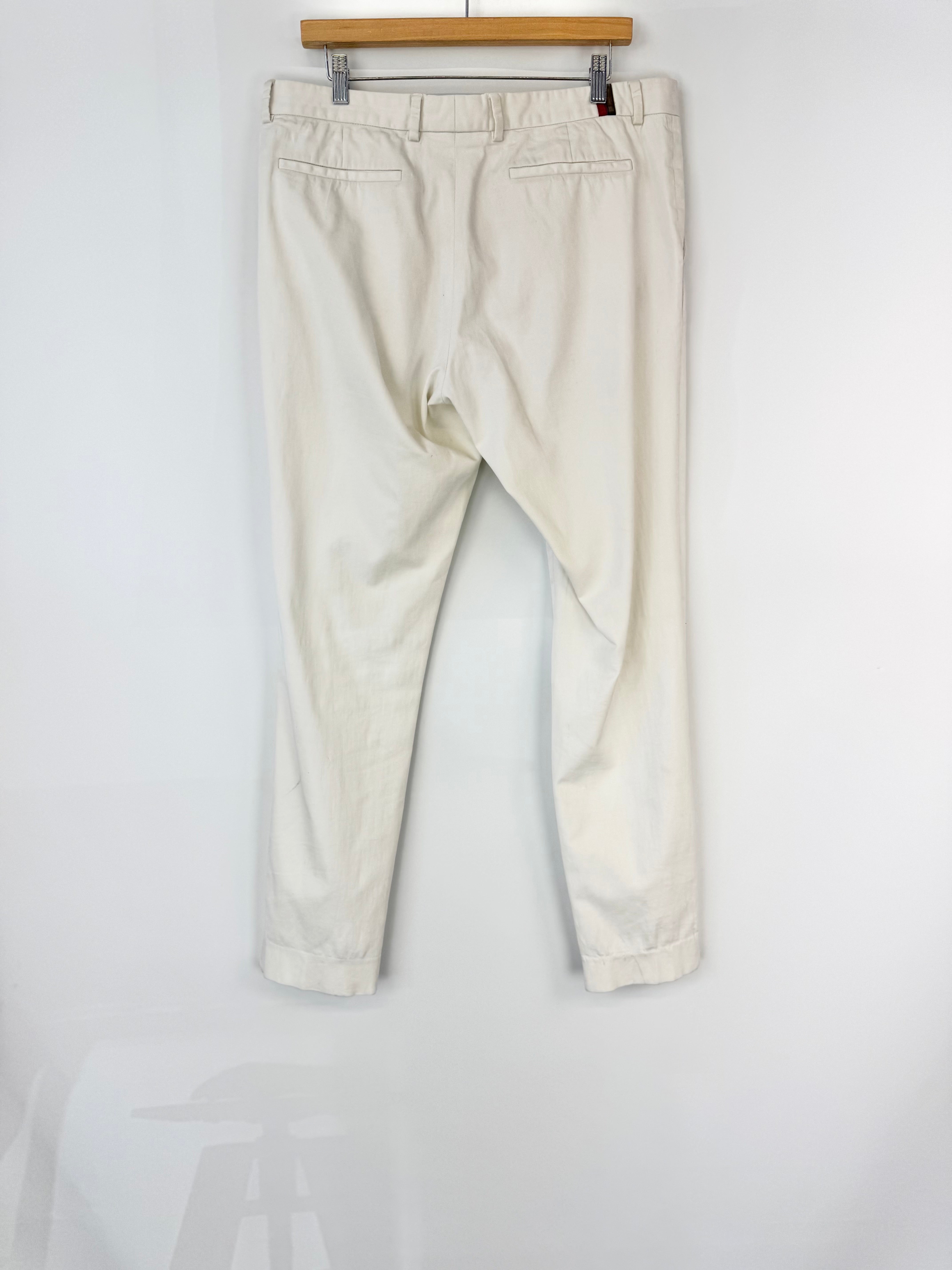 Gucci White Jeans - W52
