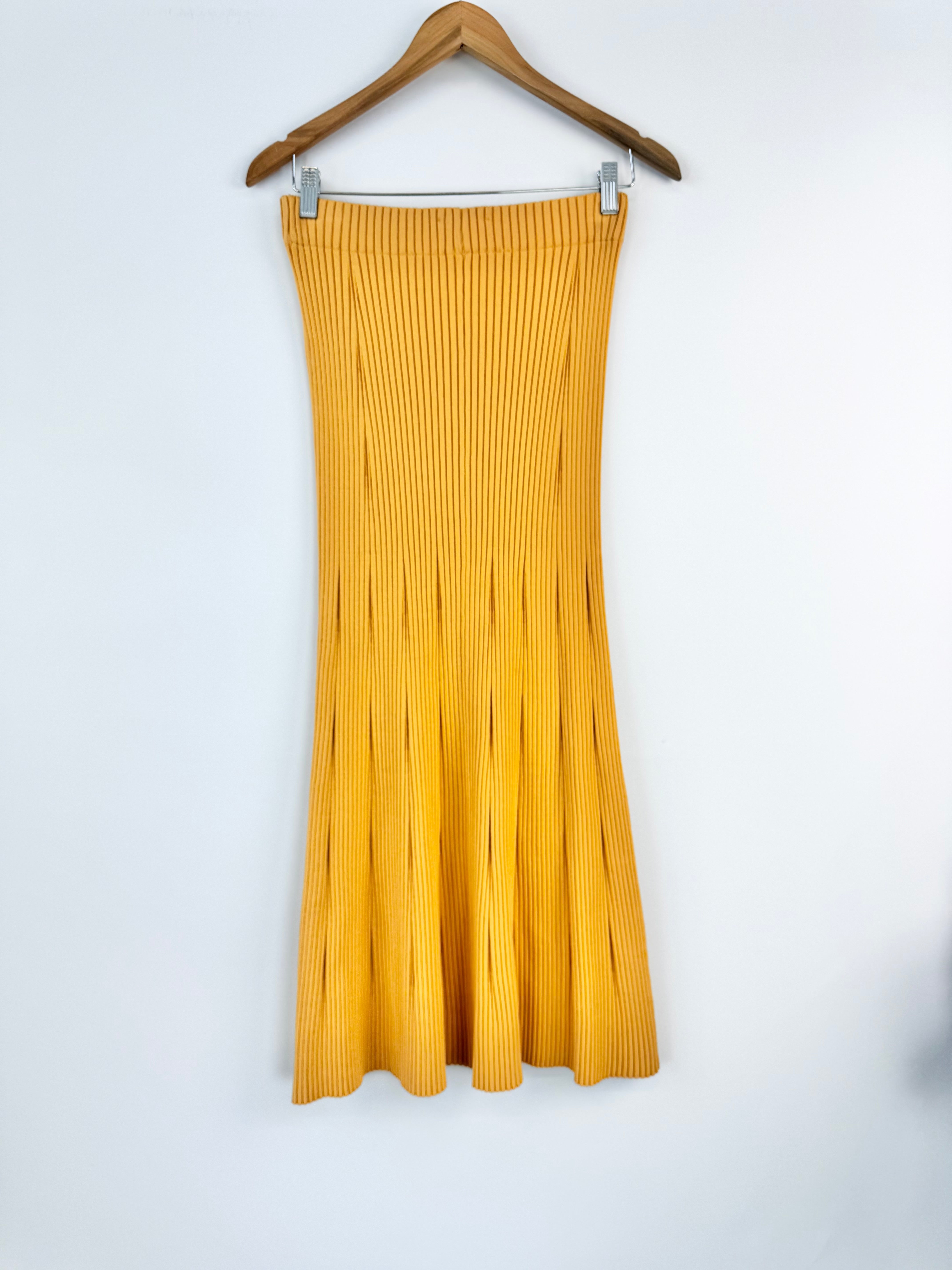 Clea Ribbed Maxi Skirt - AU8/10