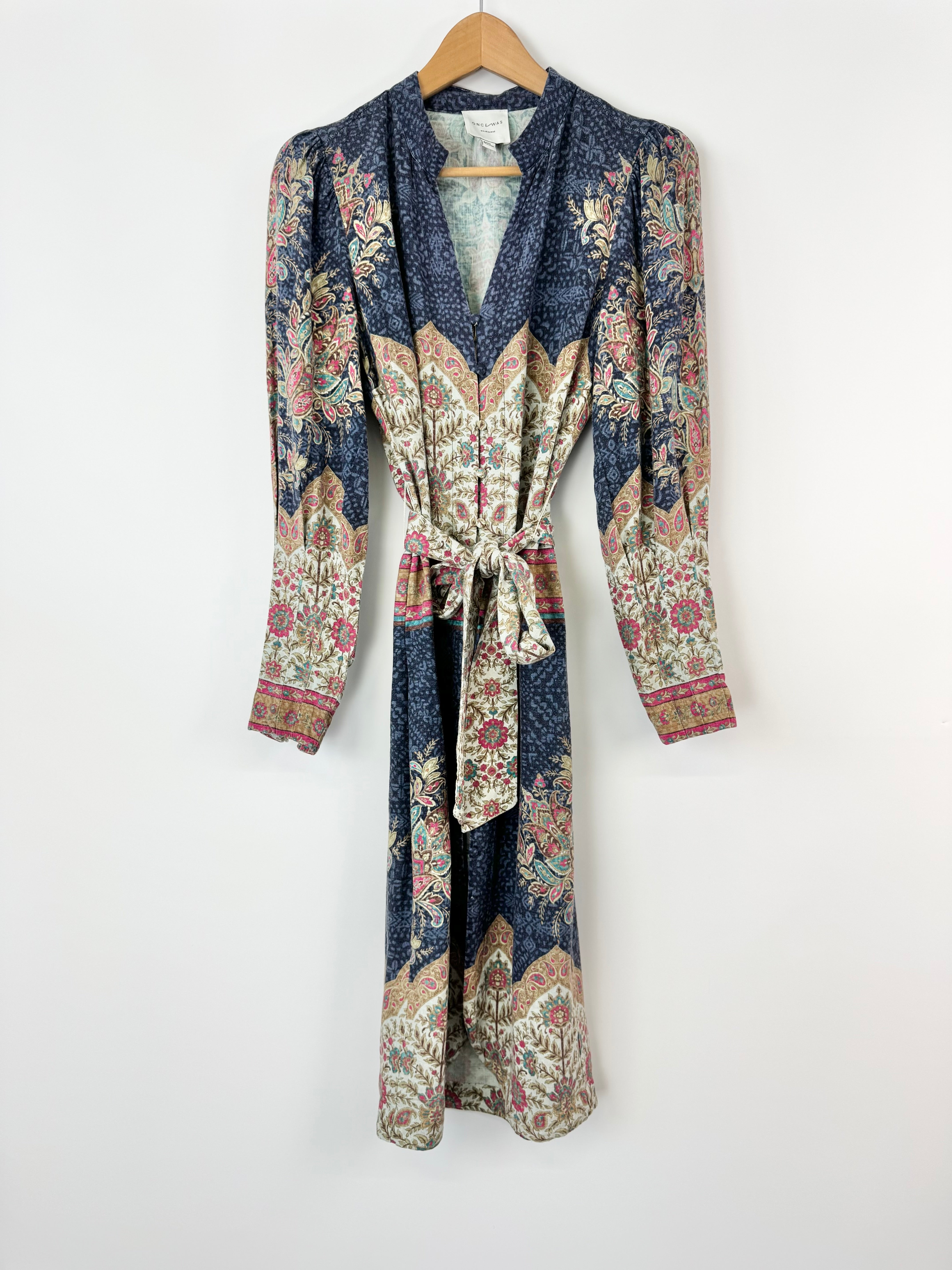 Once/Was Blue Floral Patterned Long Sleeve Belted Waist - AU8