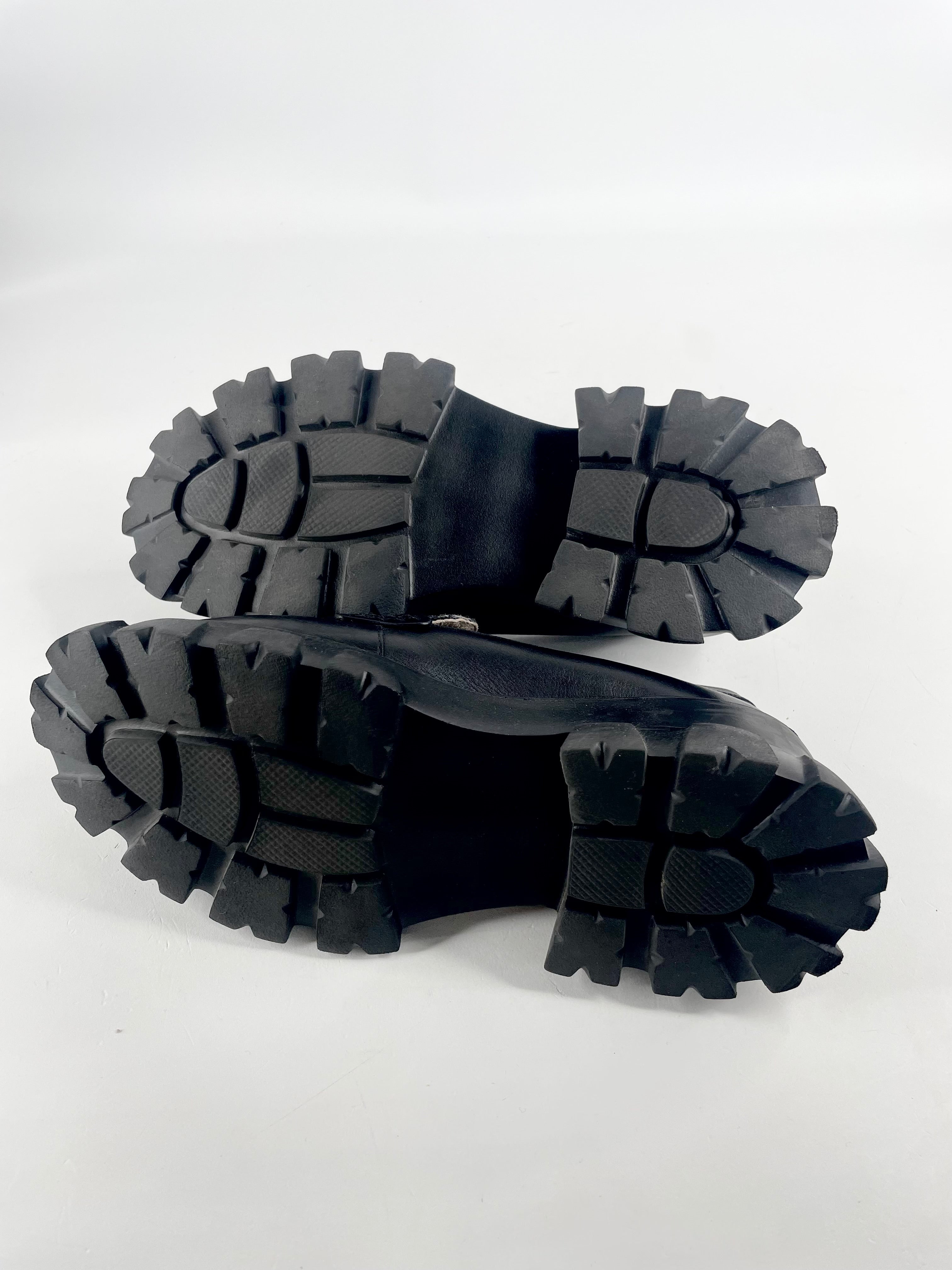 Gorman Black Glitter Leather Loafers - EU40