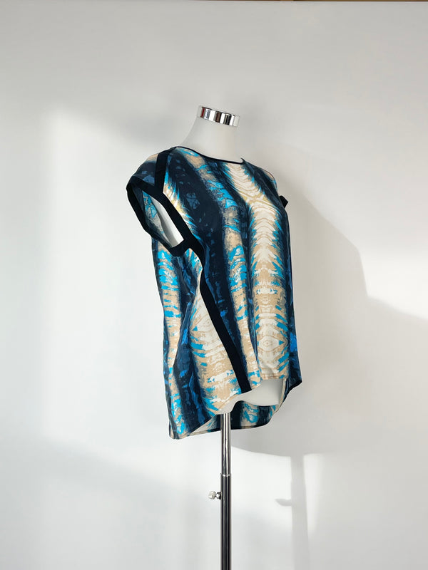 DL Atelier Black & Blue Abstract Print Silk Top - AU8