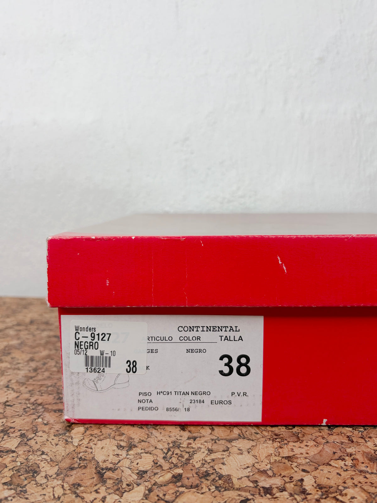 Wonders Black Fleece Lined Boots - EU38