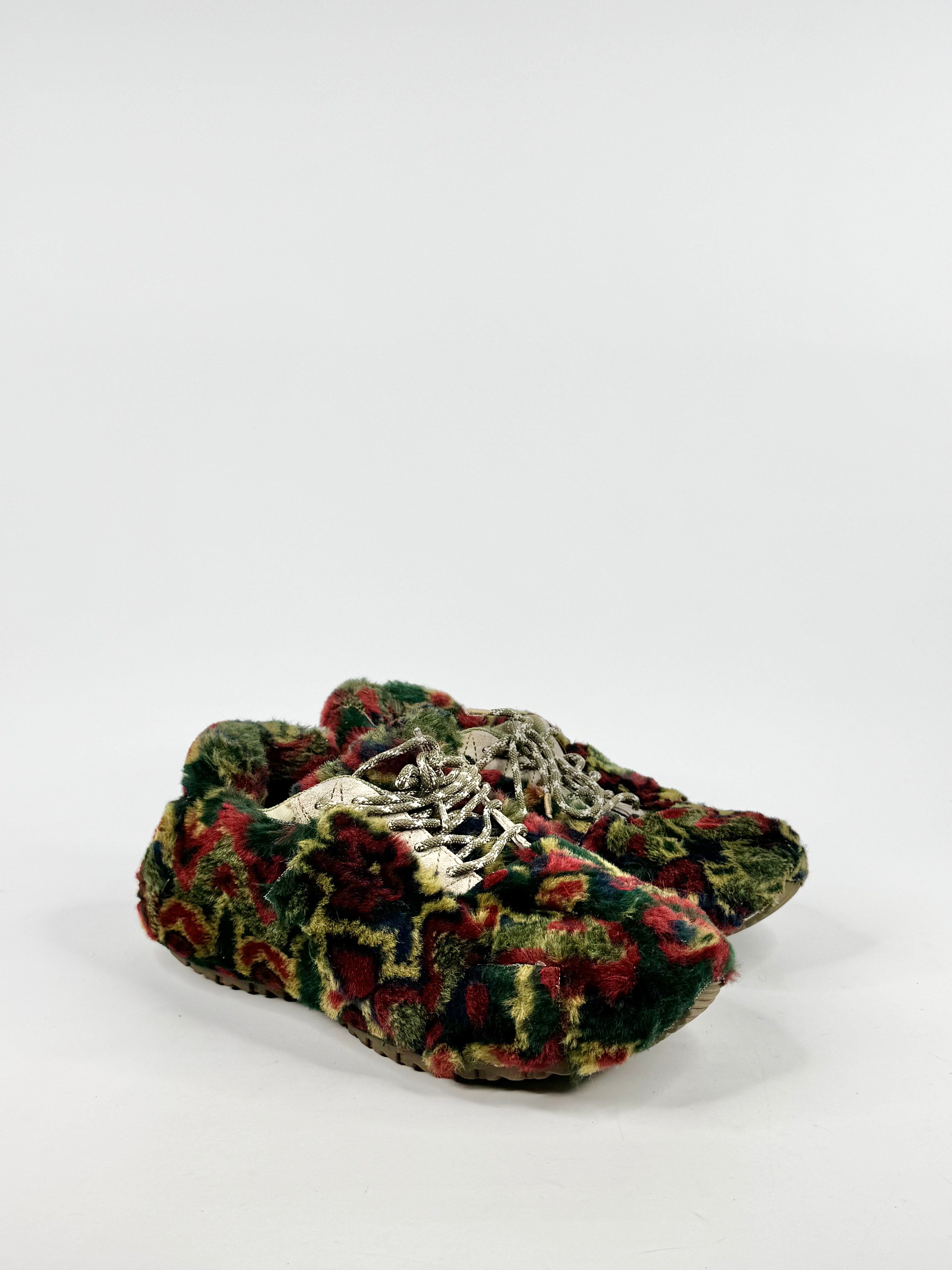 A.P.C Black & Red Faux Fur Sneakers - EU44
