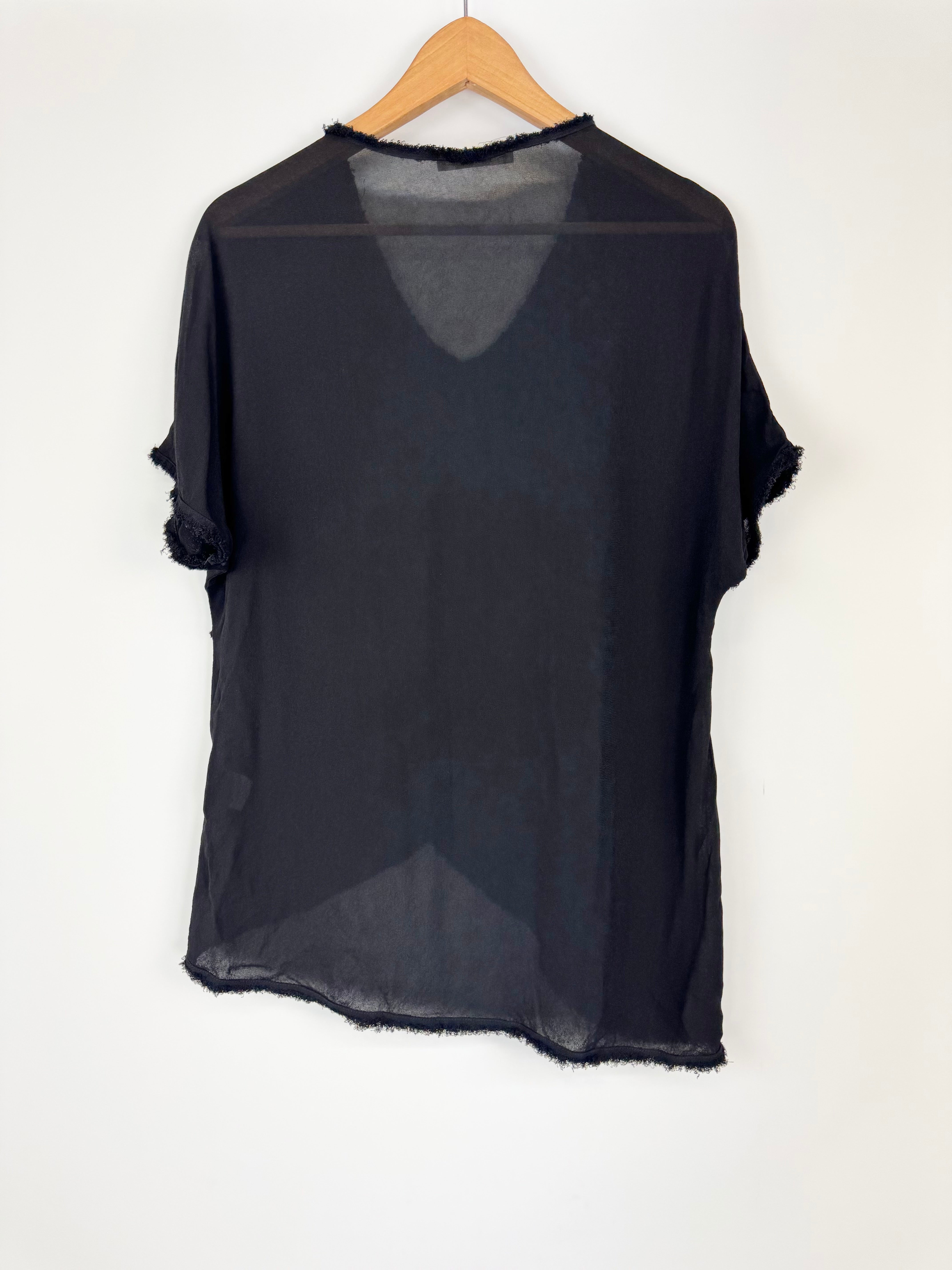 Morrison Black Raw Trim V-Neck Asymmetrical T-Shirt - AU10