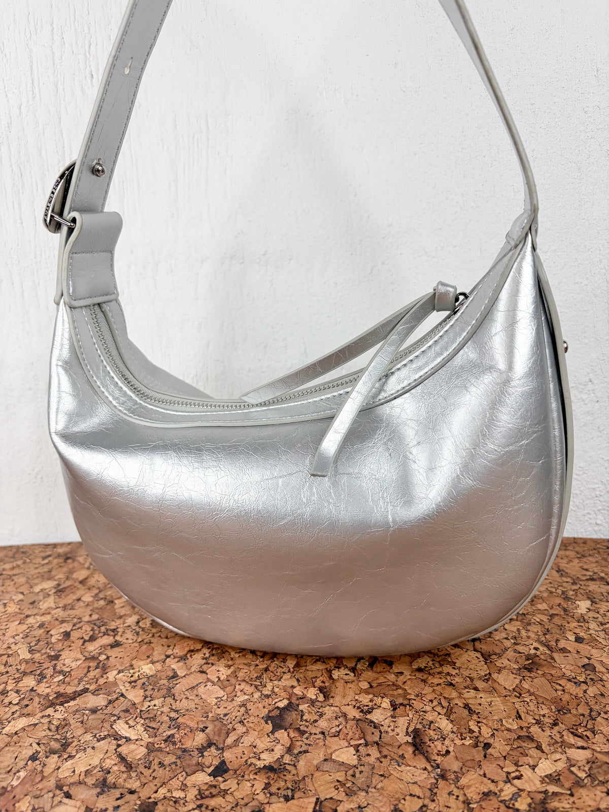 Amazing Song Silver Shoulder Bag