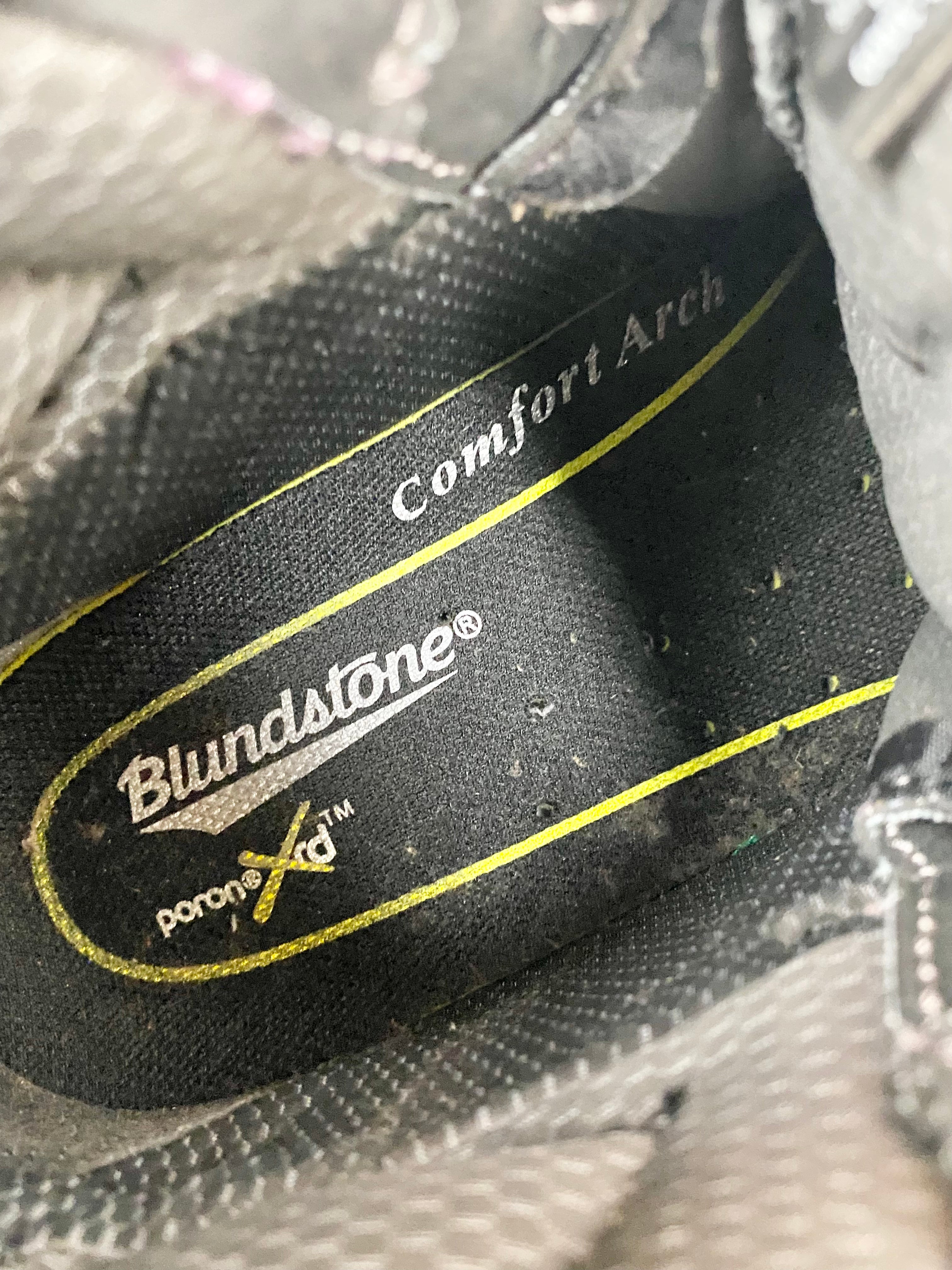 Blundstone 997 Black Leather Water-Resistant Safety Cap Safety Boots - 8