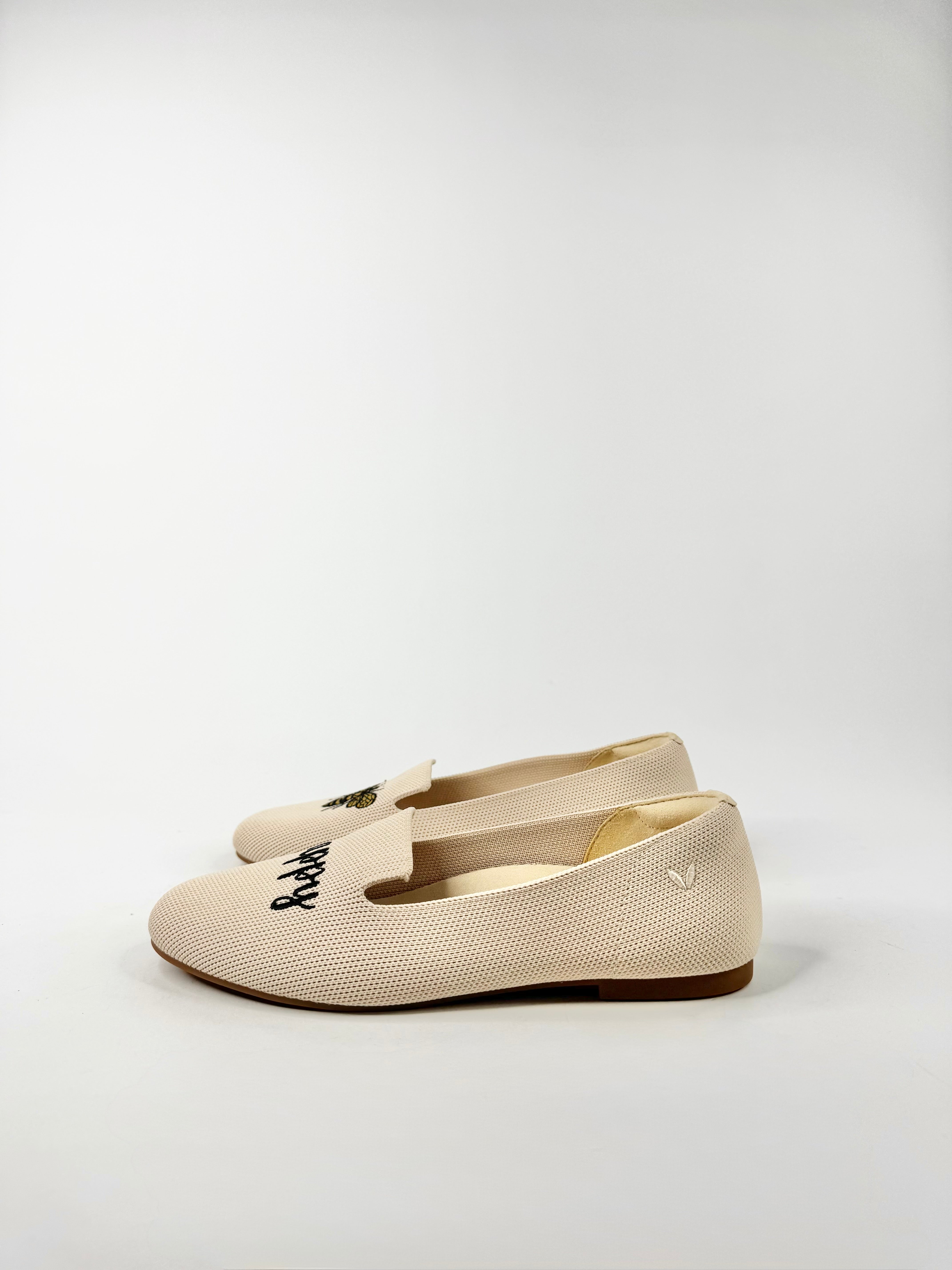 Vivaia 'Audrey' Bee Hapy Round-Toe Embroidered Loafers - EU37.5