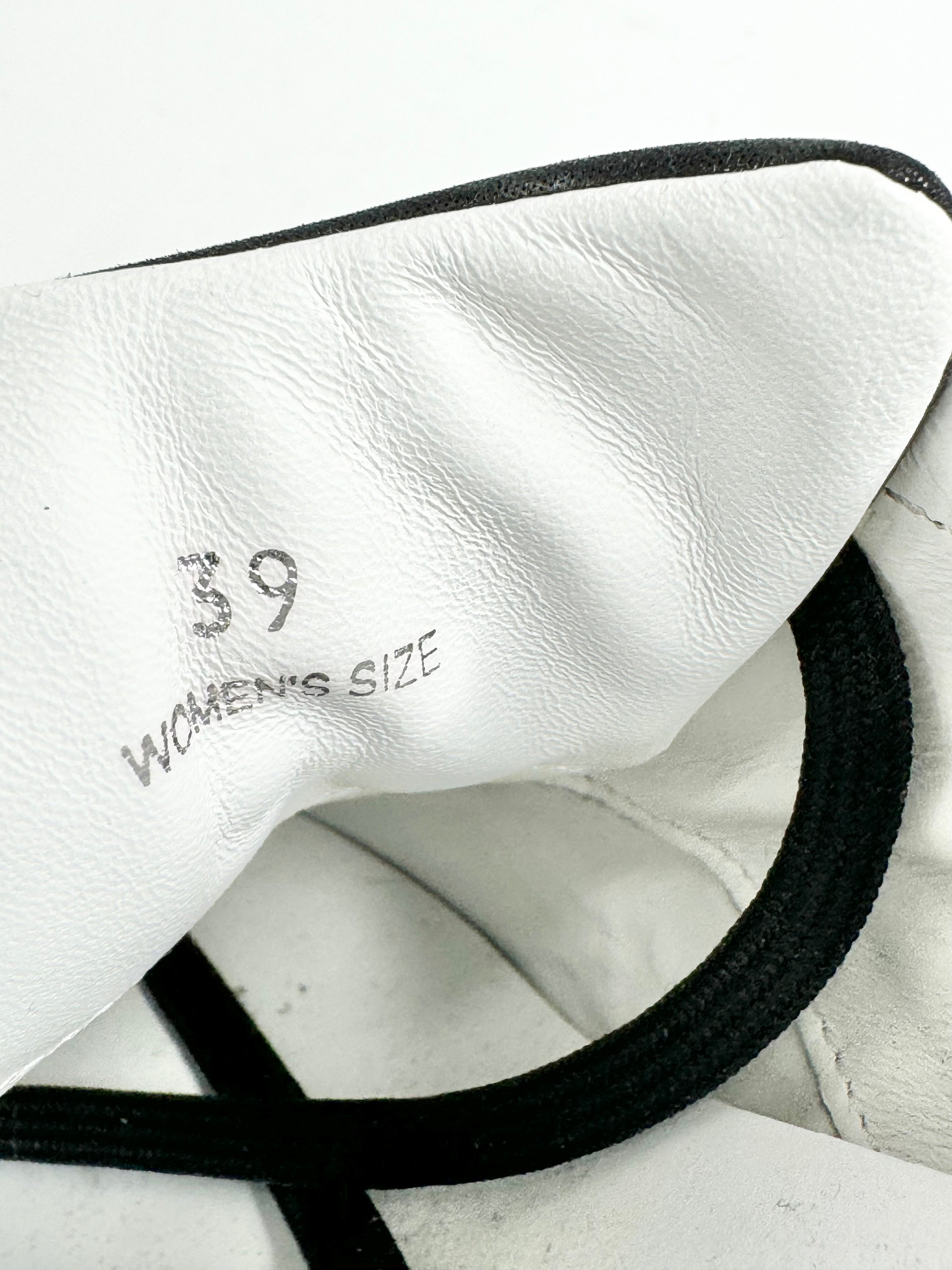 Tod's Black Platform Sneakers - EU39