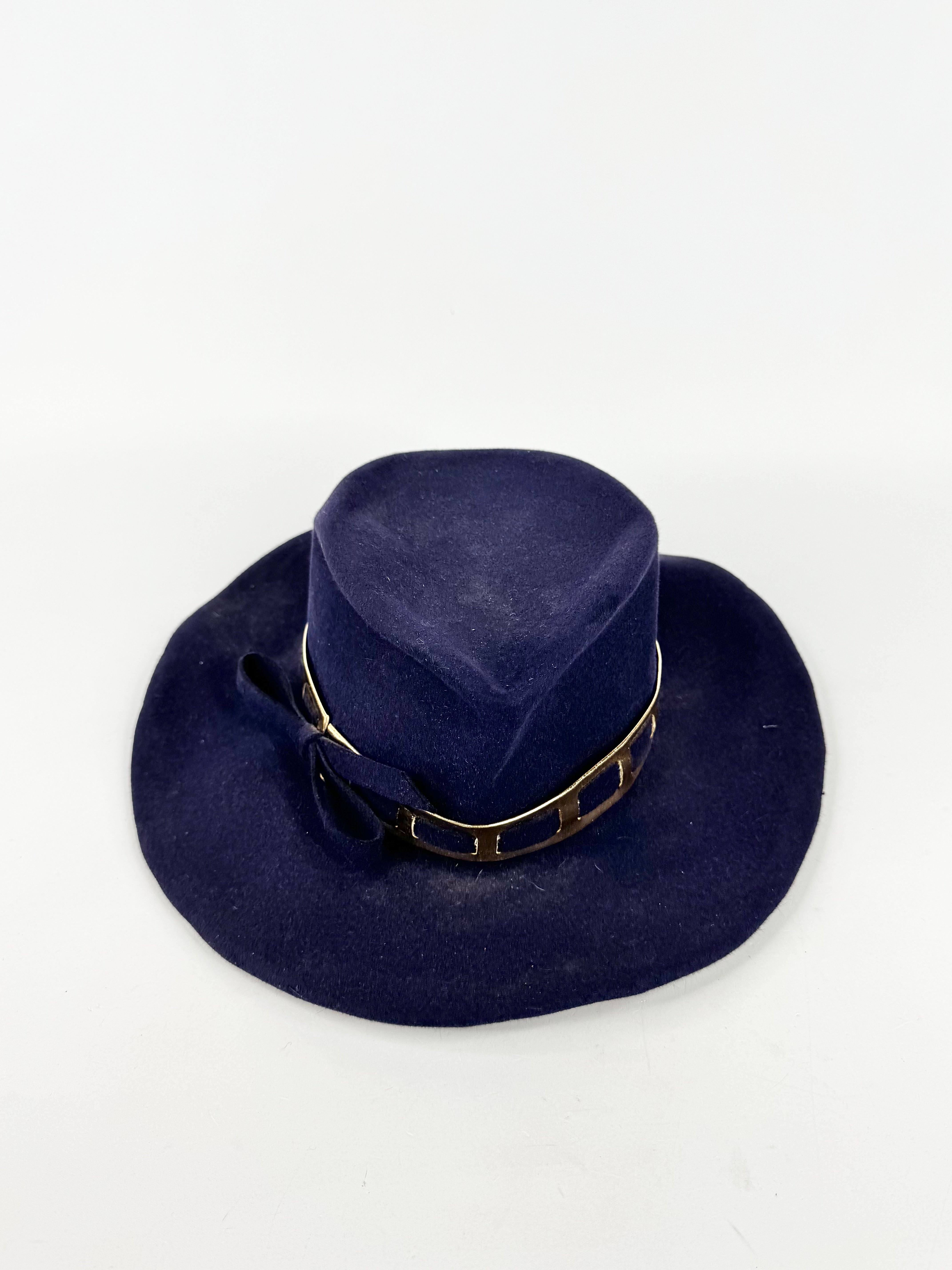 Madga Urban Navy Blue Gold Trim Hat - S