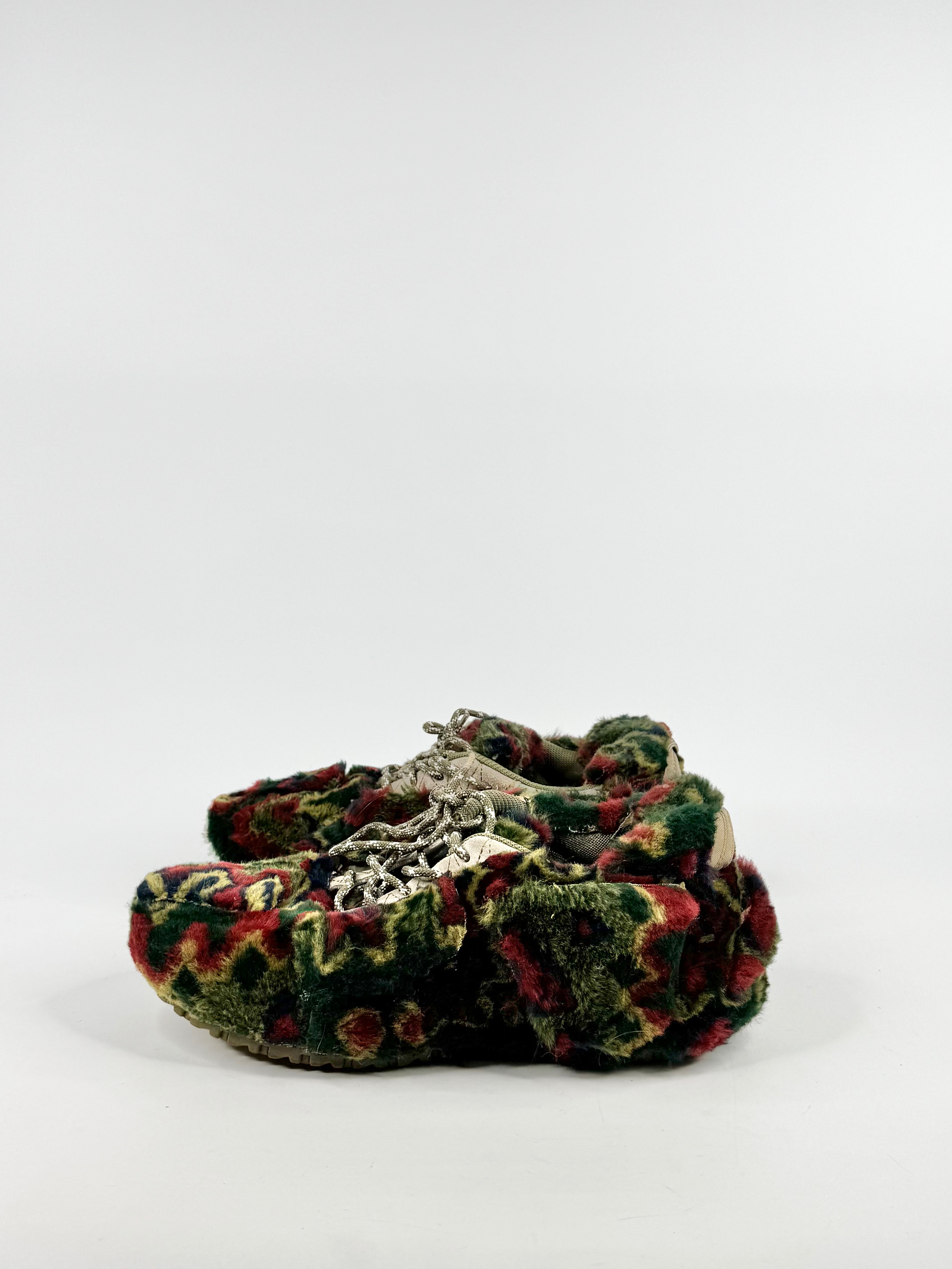 A.P.C Black & Red Faux Fur Sneakers - EU44
