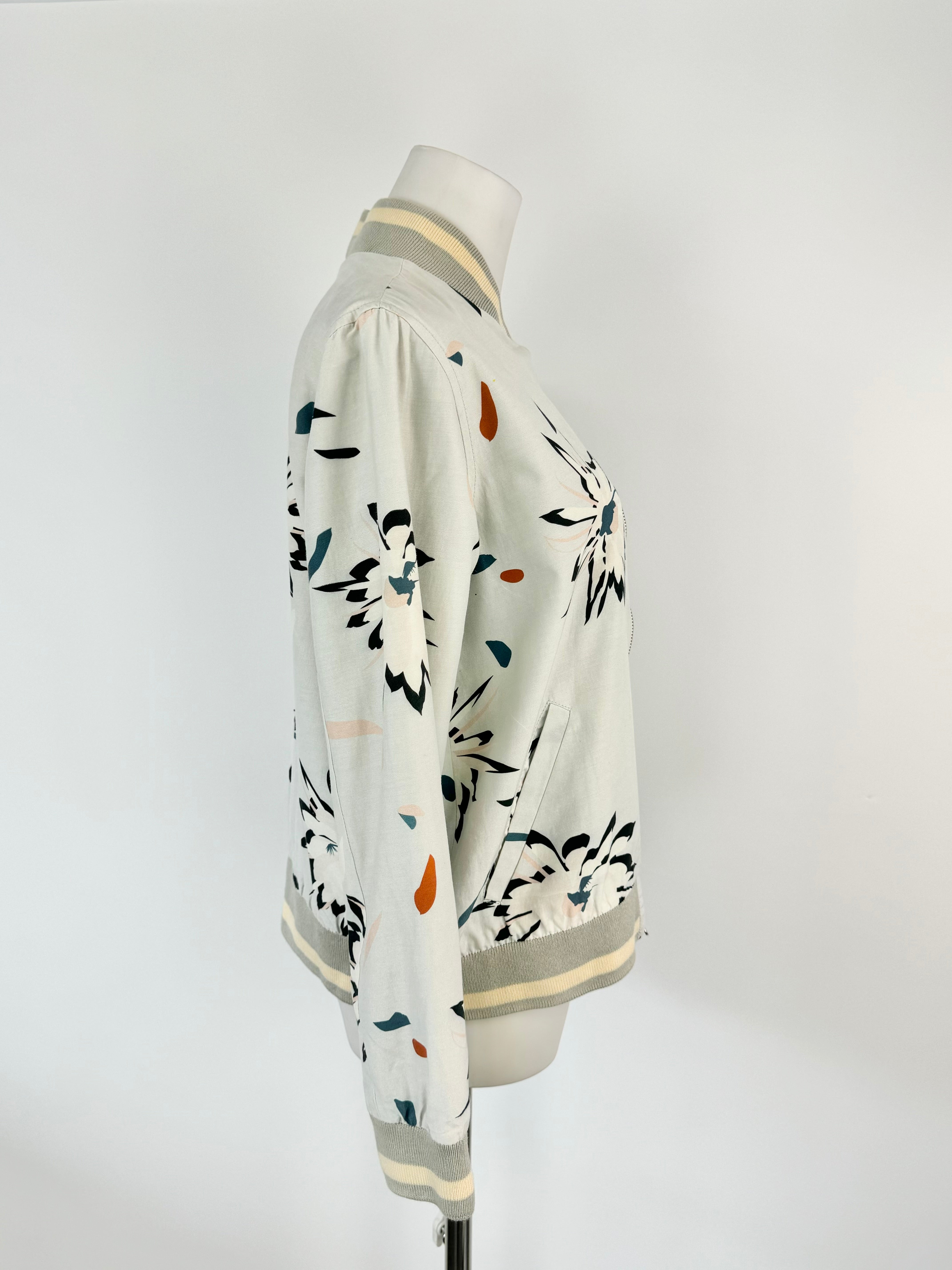 Kloke Soft Blue Flower Pattern Bomber Style Jacket - AU10