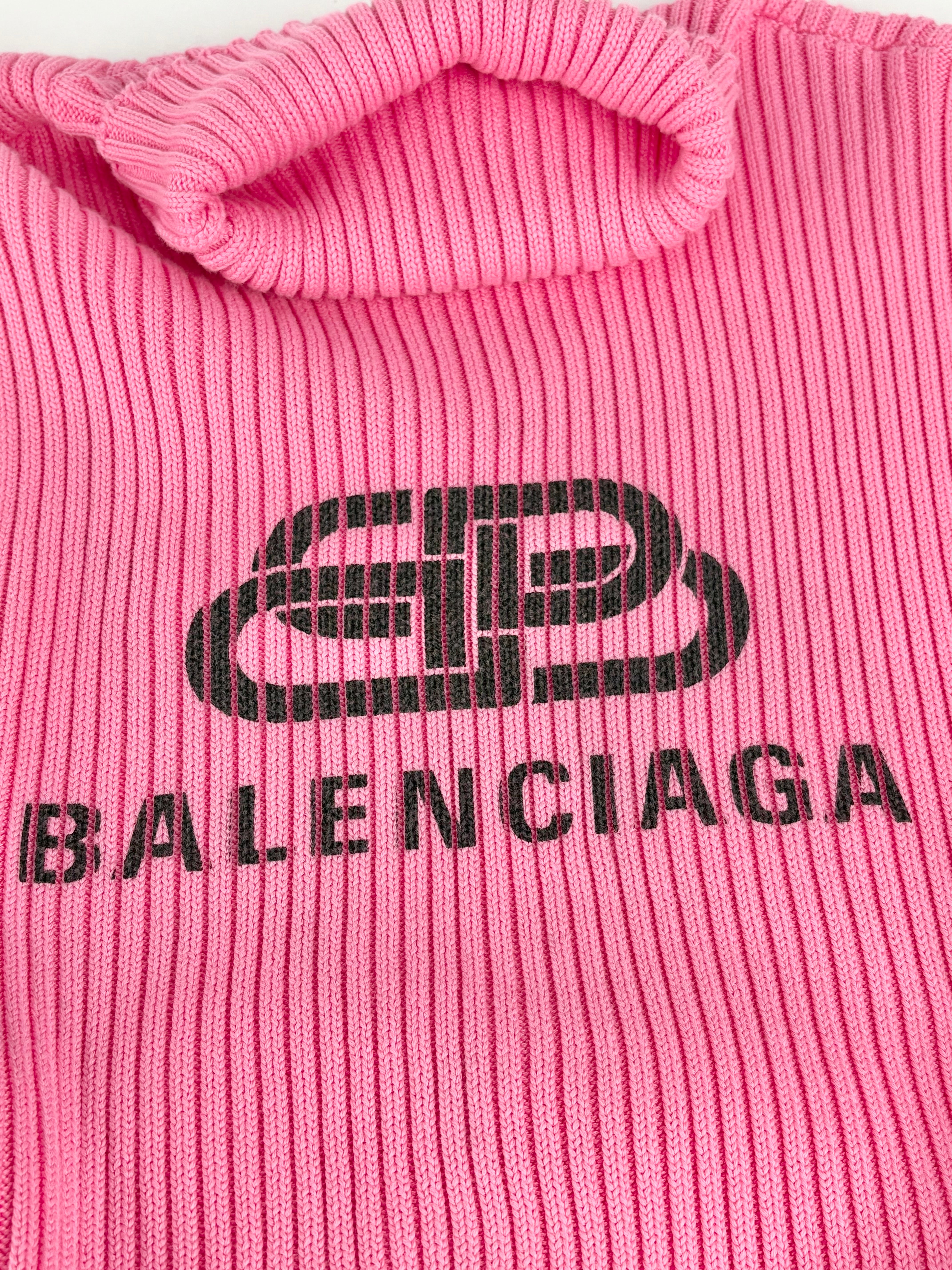Balenciaga Pink Ribbed-Knit Logo Print Oversized Sweater - AU6/8