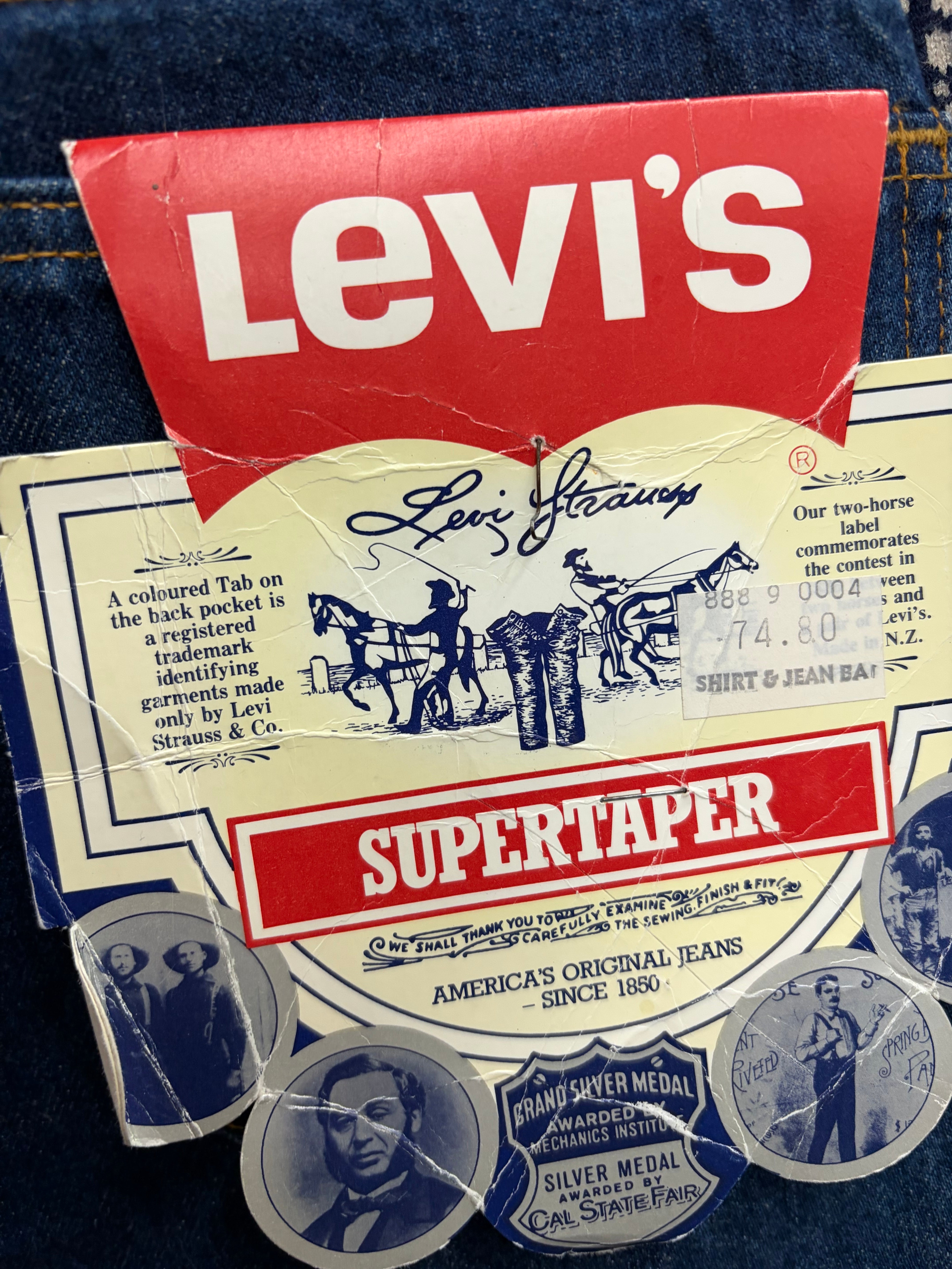 Levi's Blue 'Supertaper' Length Jeans - W70 LR