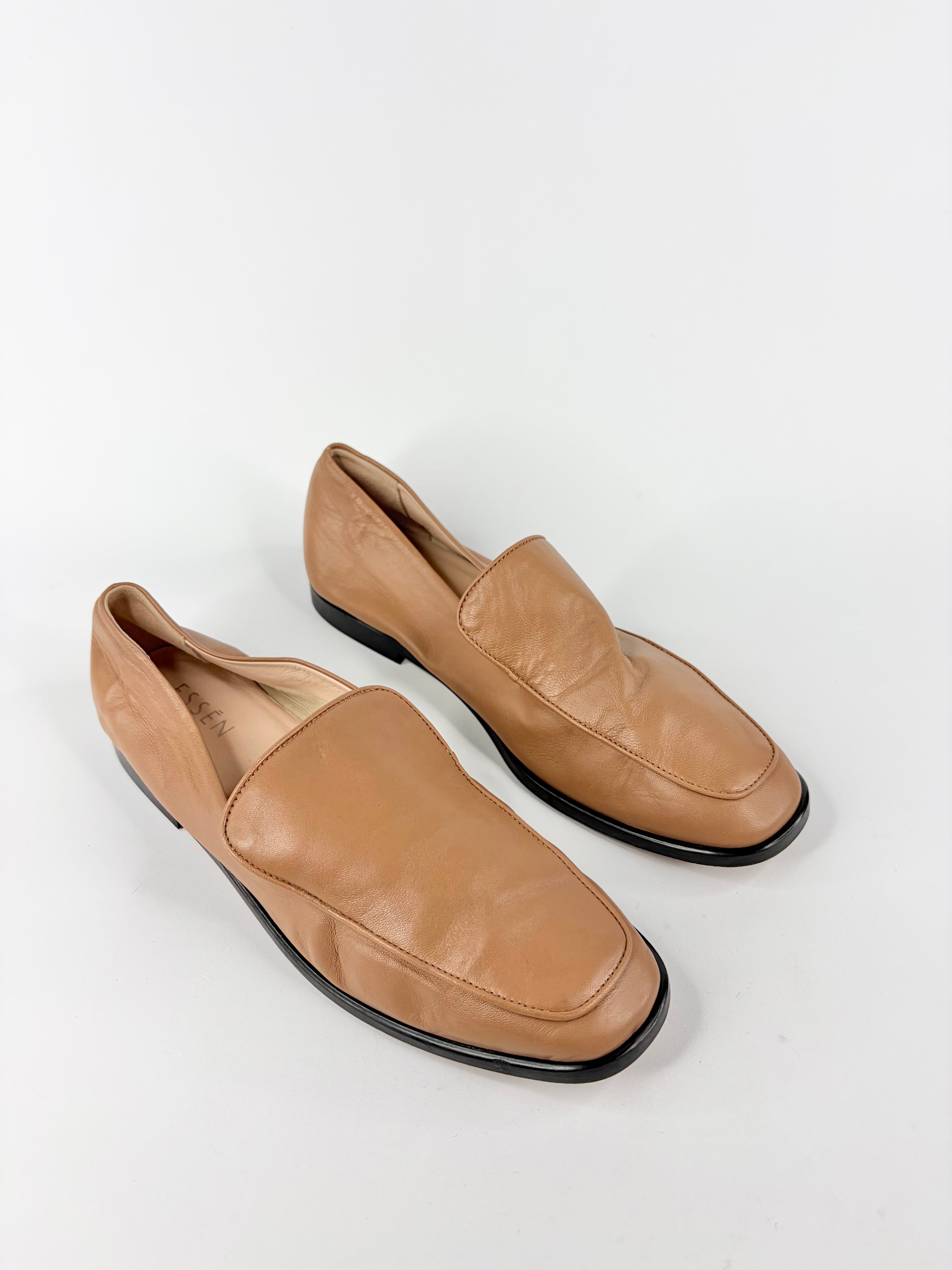 Essen Eggshell Leather Loafers - EU39