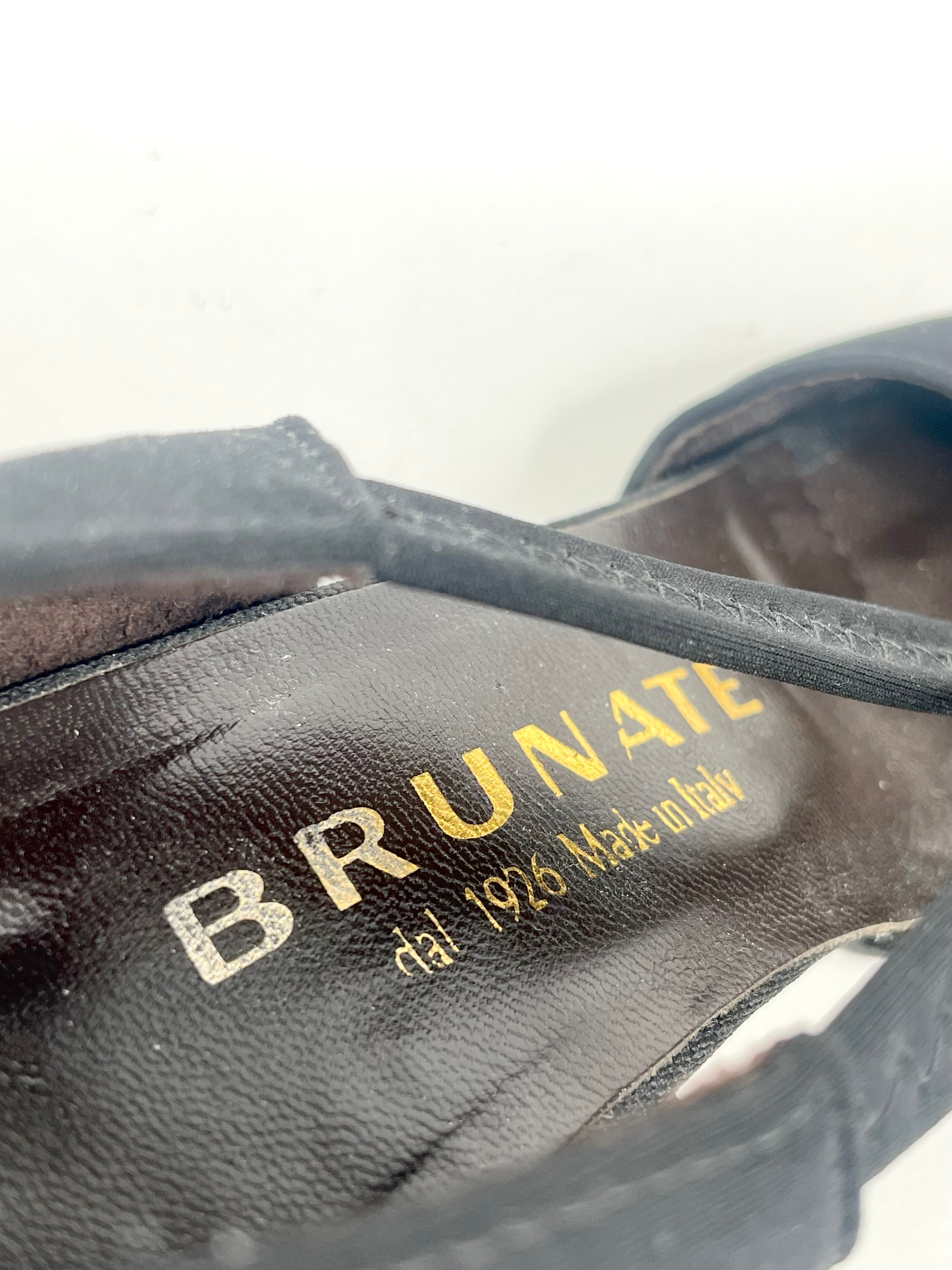 Brunate Black Leather & Neoprene Pointed Toe Pumps - EU36