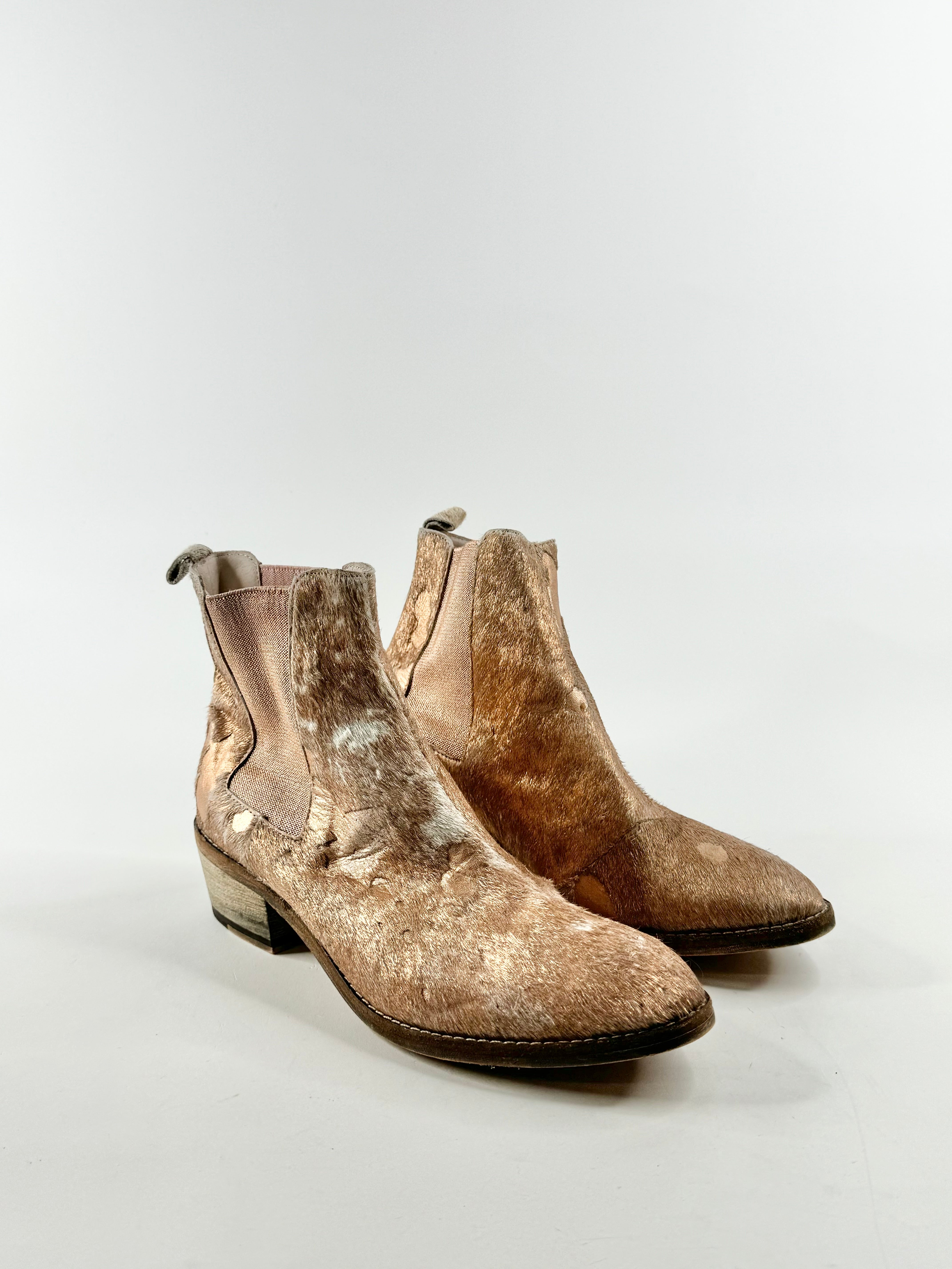 Mollini Rose Gold 'Zallas' Fur Ankle Boots - EU39