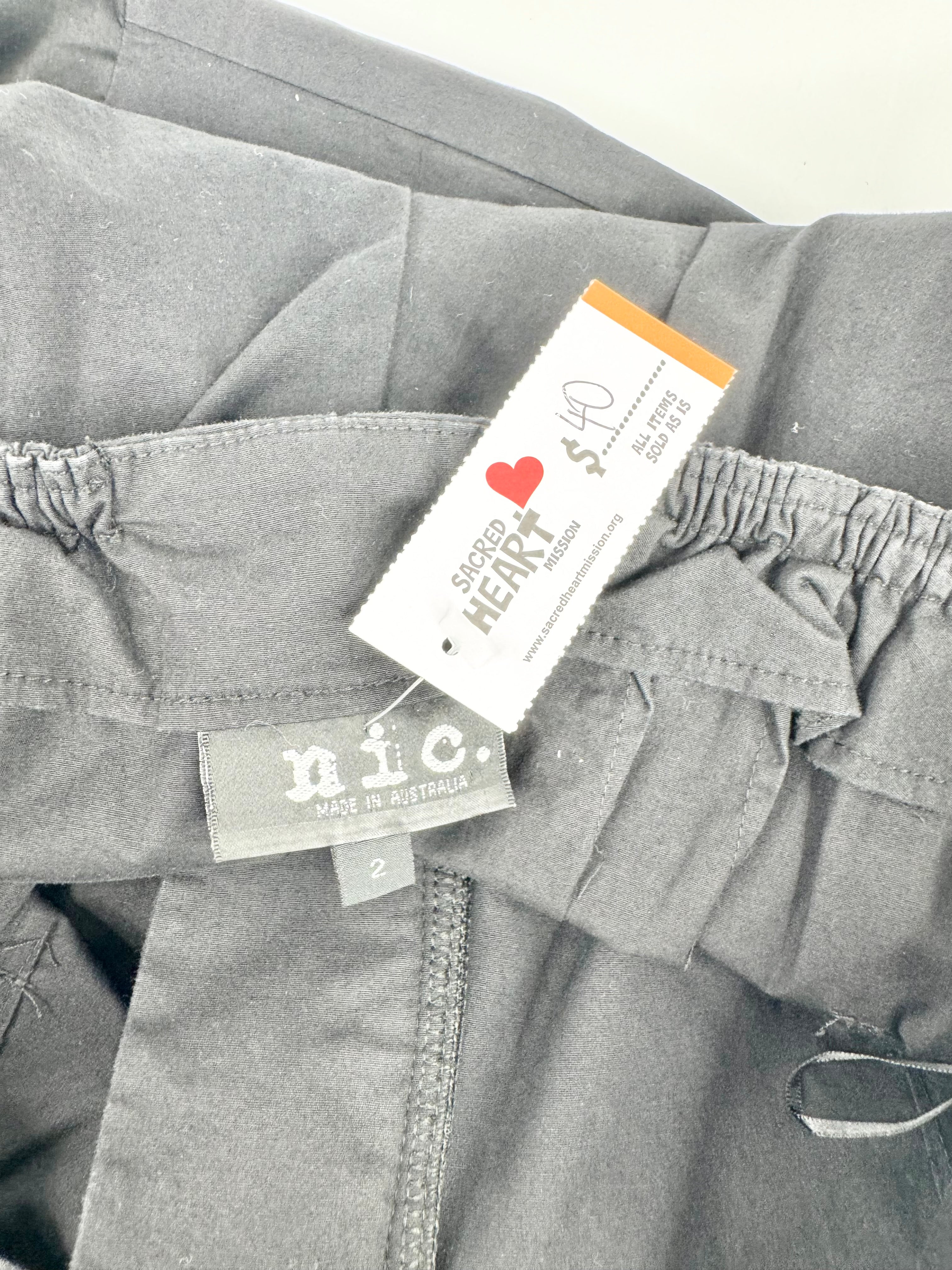 Nic. Black Belted Slacks - AU8