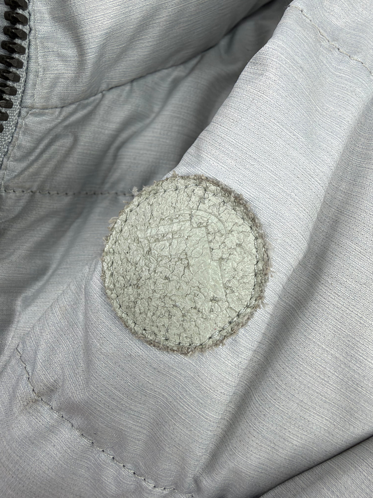 Macpac Silver Grey Long Insulated Jacket - AU6