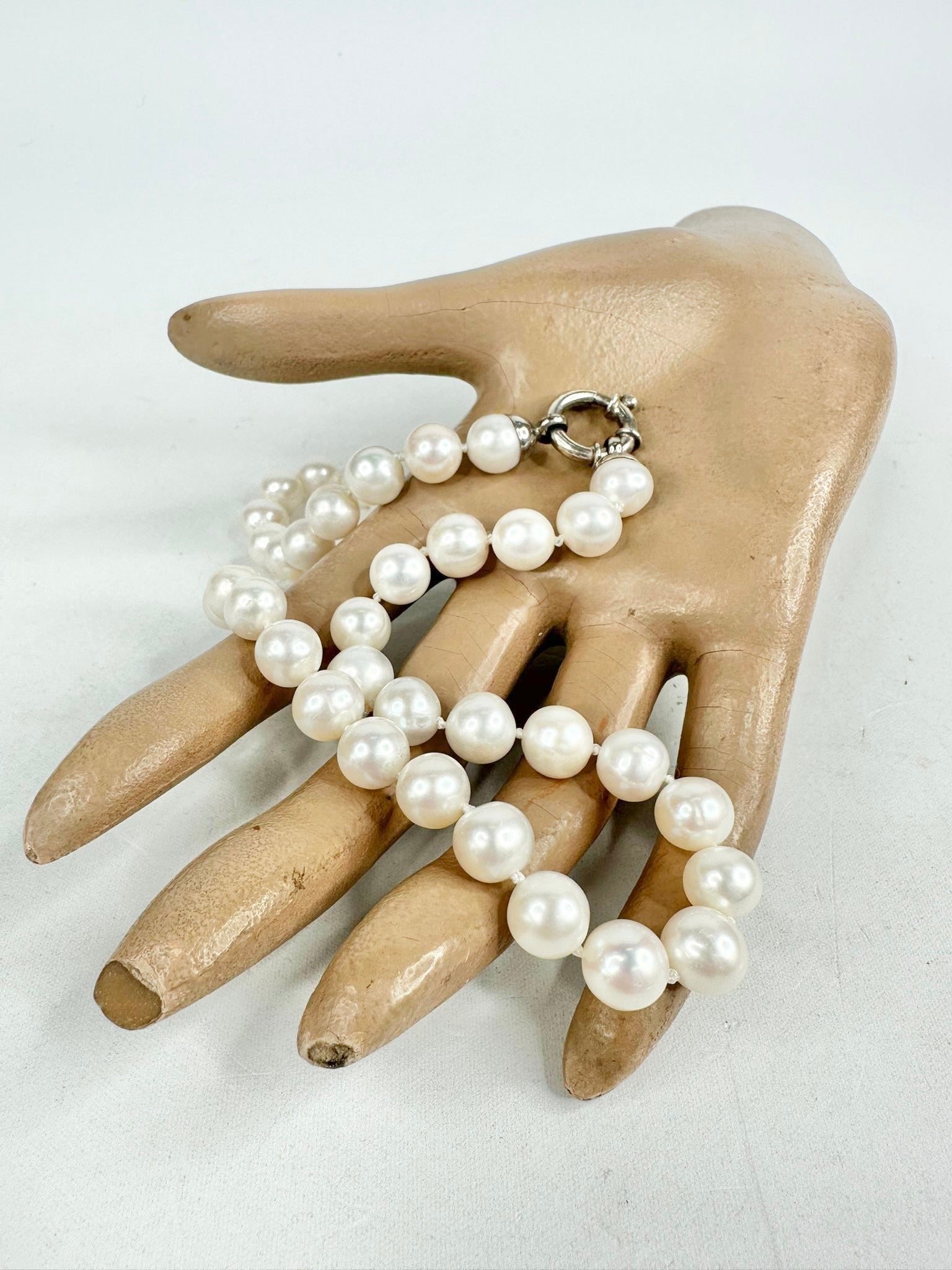 MFW Faux Pearl Necklace