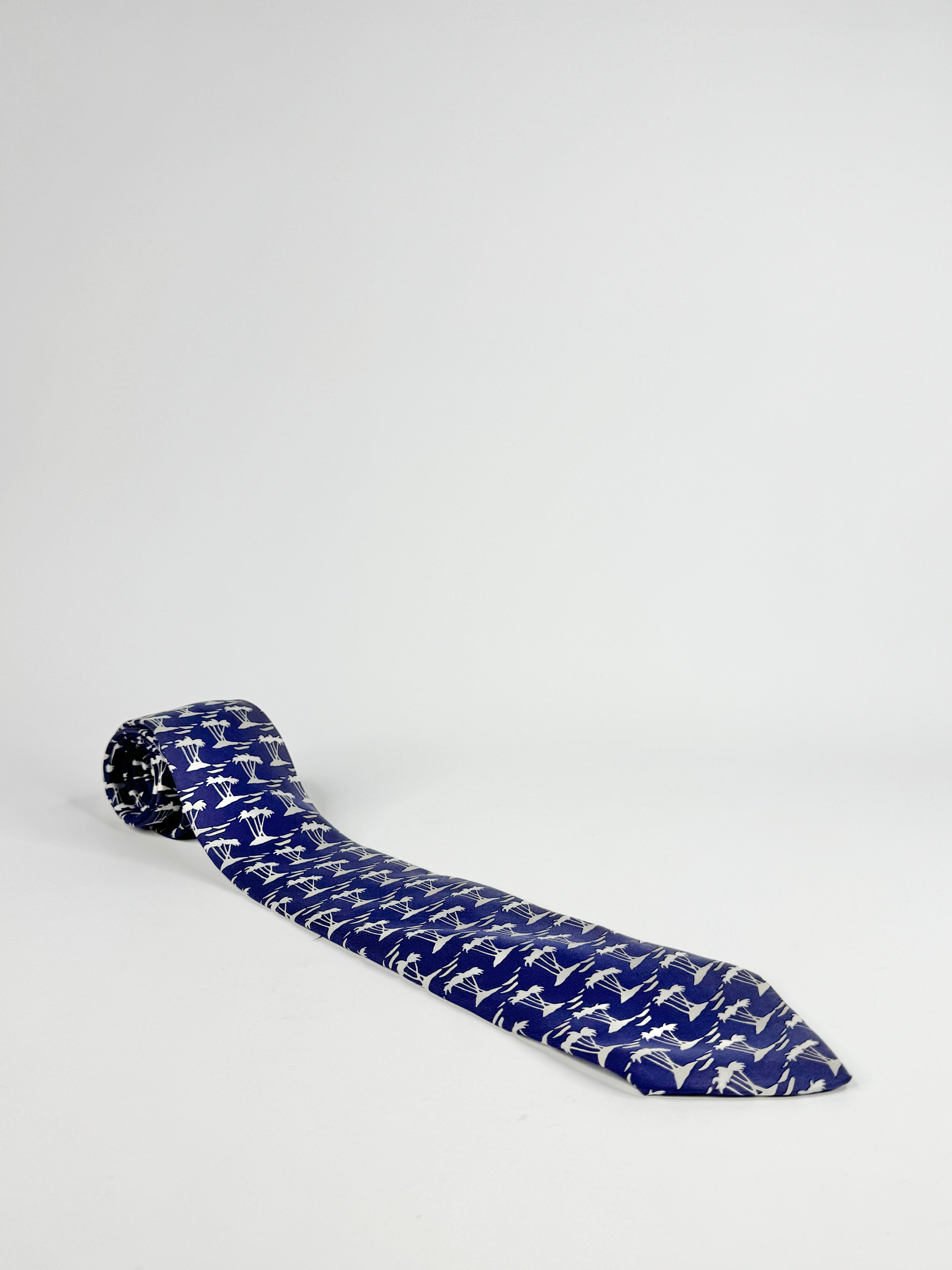 Vintage 90s Hermès Deep Blue Palm Tree Patterned 7450 Silk Tie