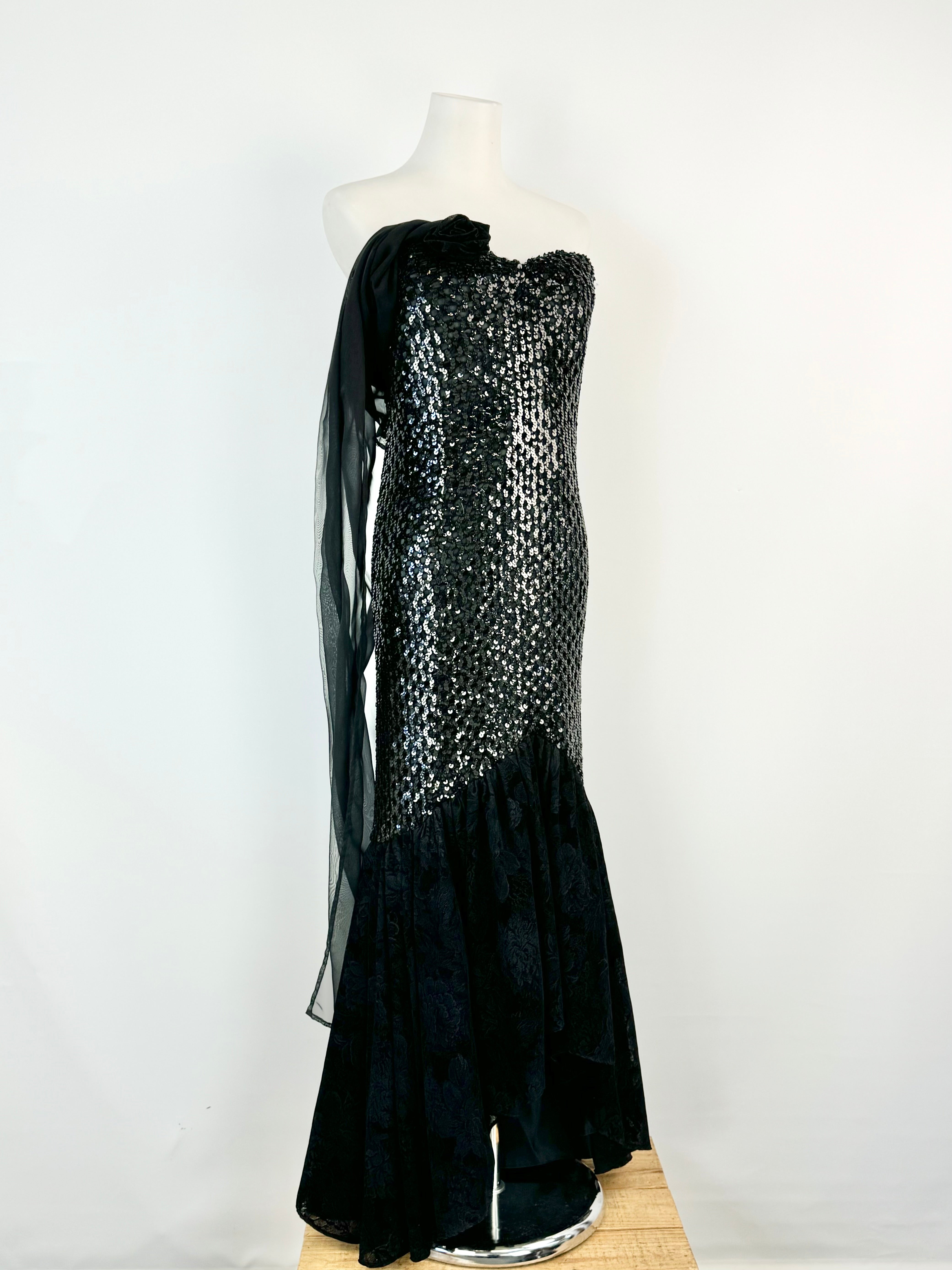 Berchelle Black Sequin Formal Dress - AU8