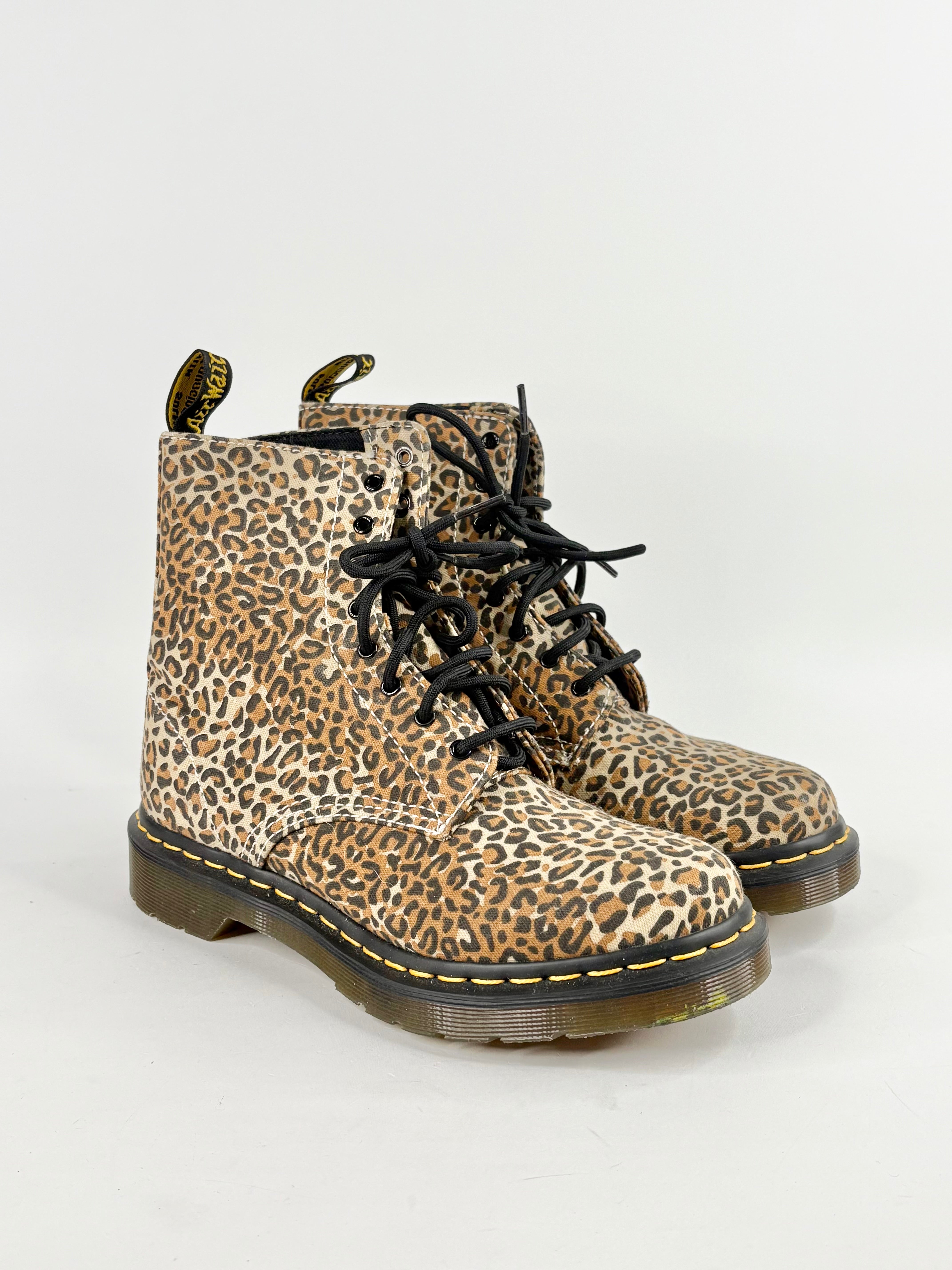 Dr. Martens Leopard Print Canvas 'Beckett' Boots - EU38