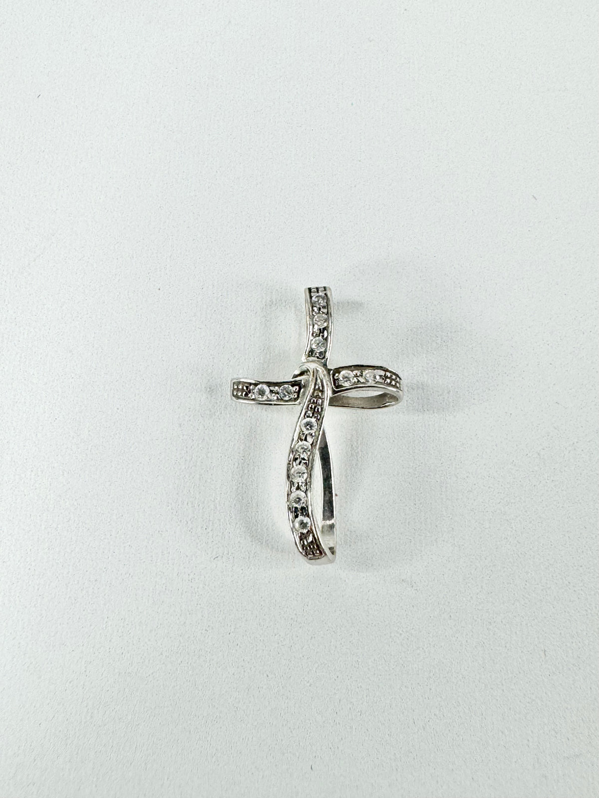 14ct White Gold & Cubic Zirconia Cross Pendant