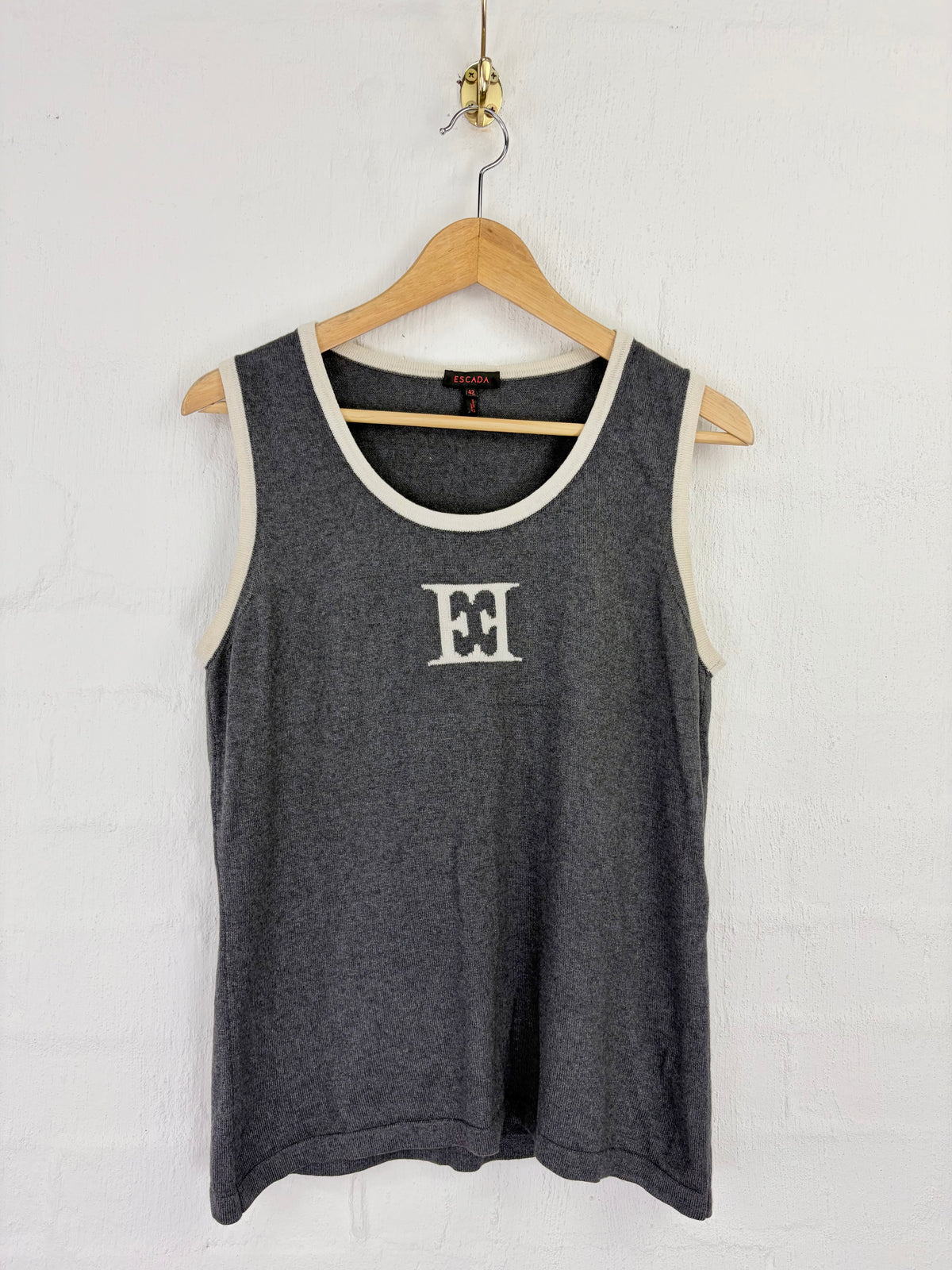 Escada Grey & White Trim Logo Embellished Sleeveless Silk & Cashmere Sweater - AU10/12