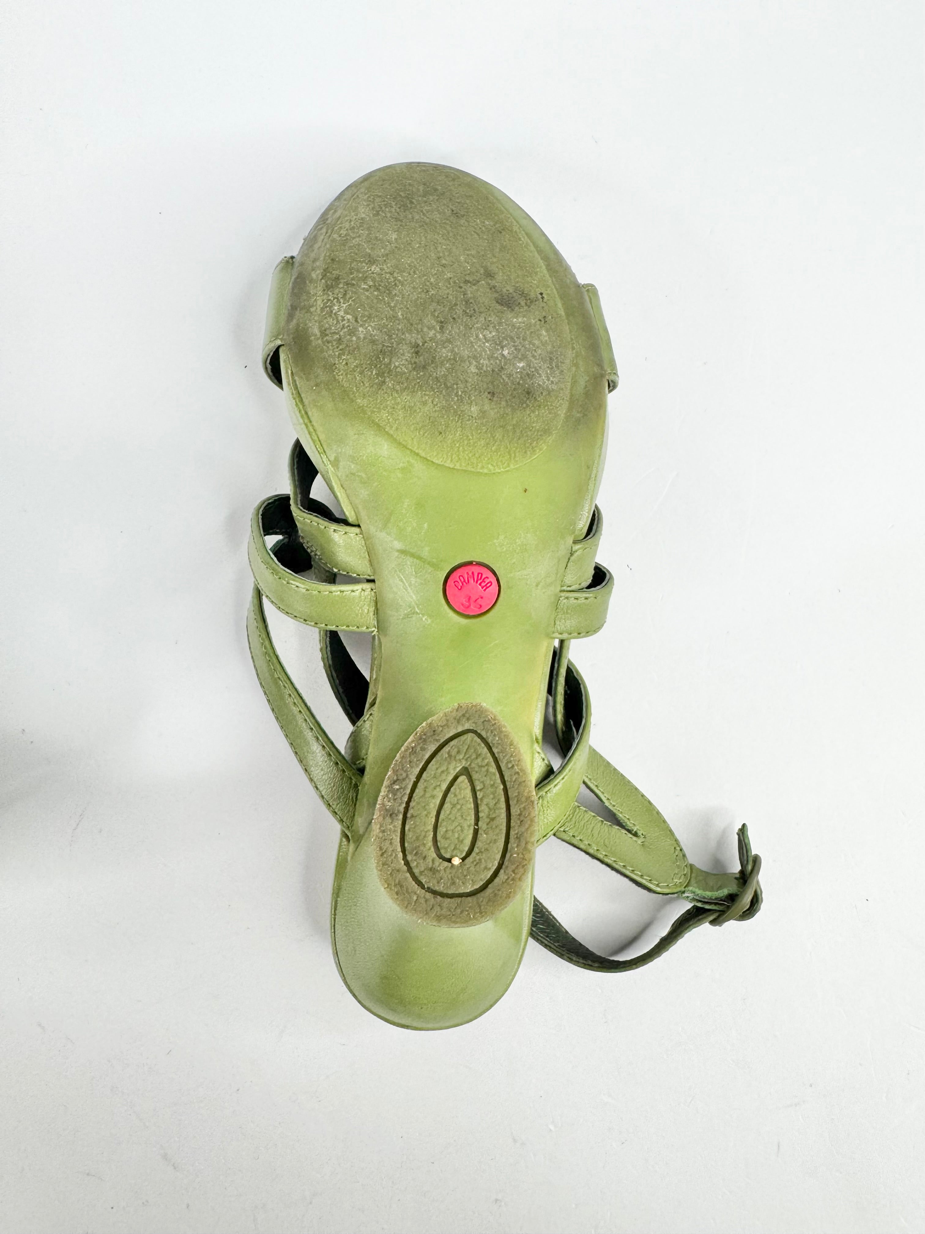 Camper Olive Green Pumps - EU36