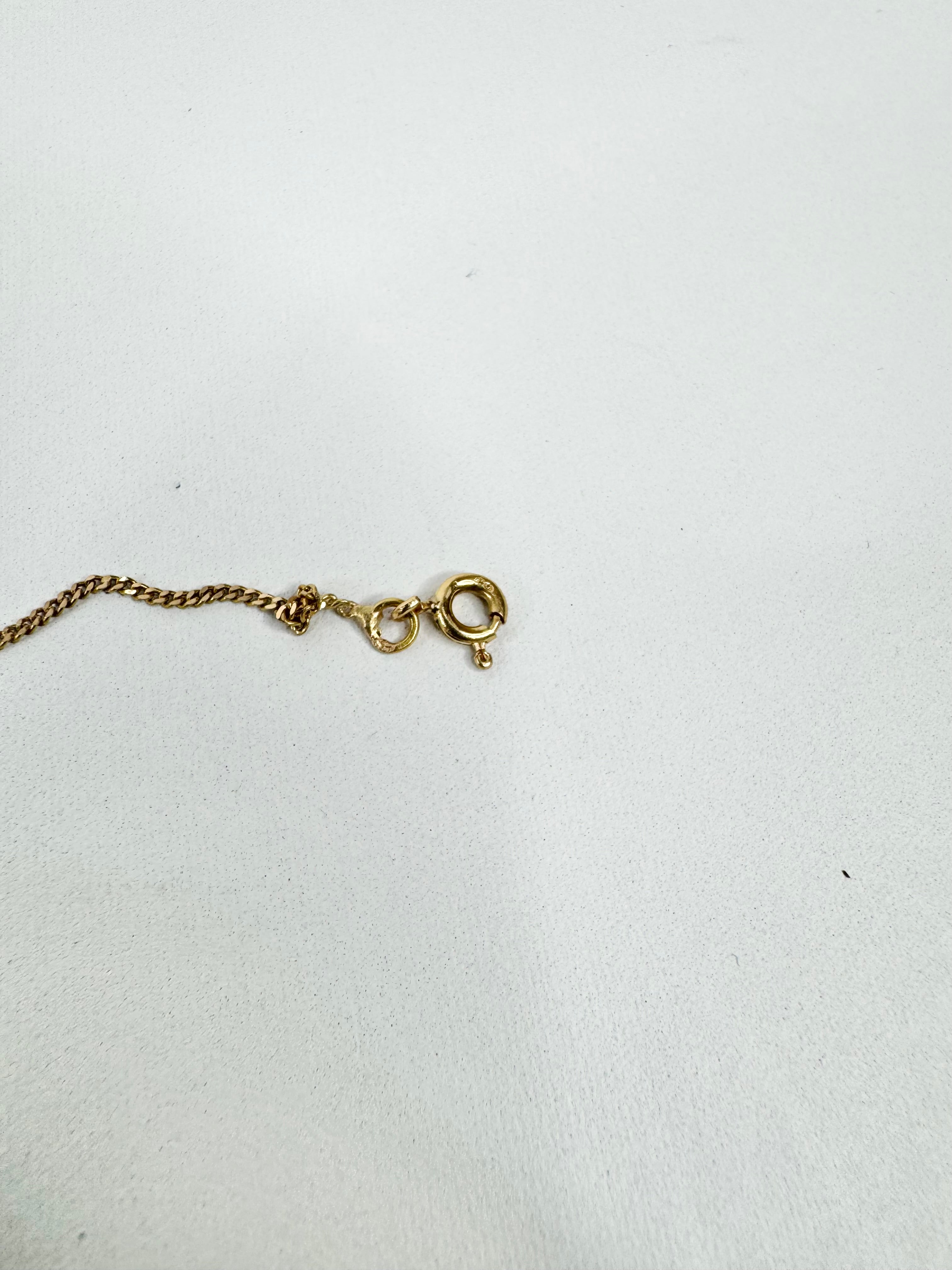 18ct Gold Chain Necklace
