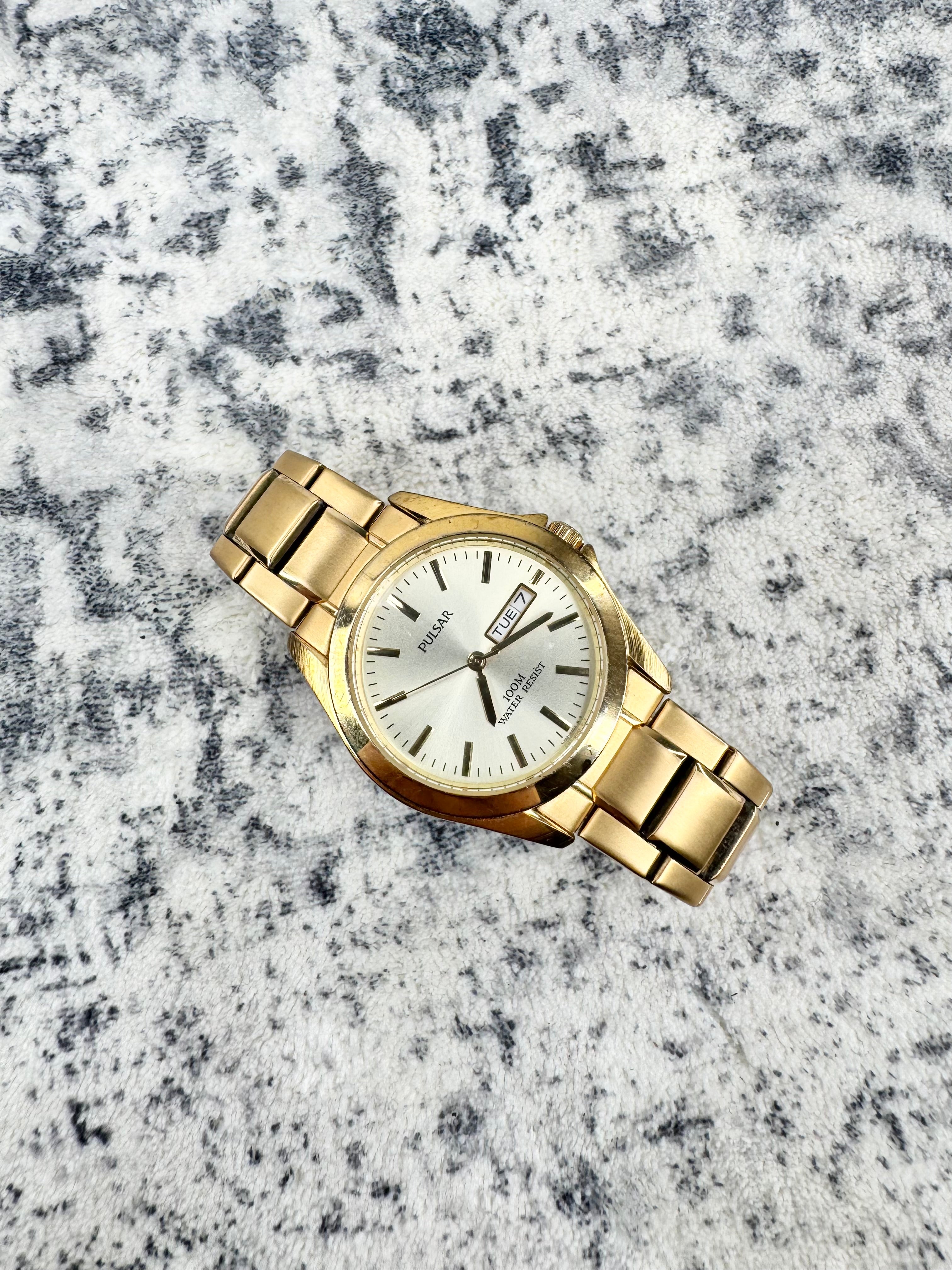 Pulsar Gold Toned Watch Vj33-X004 Watch