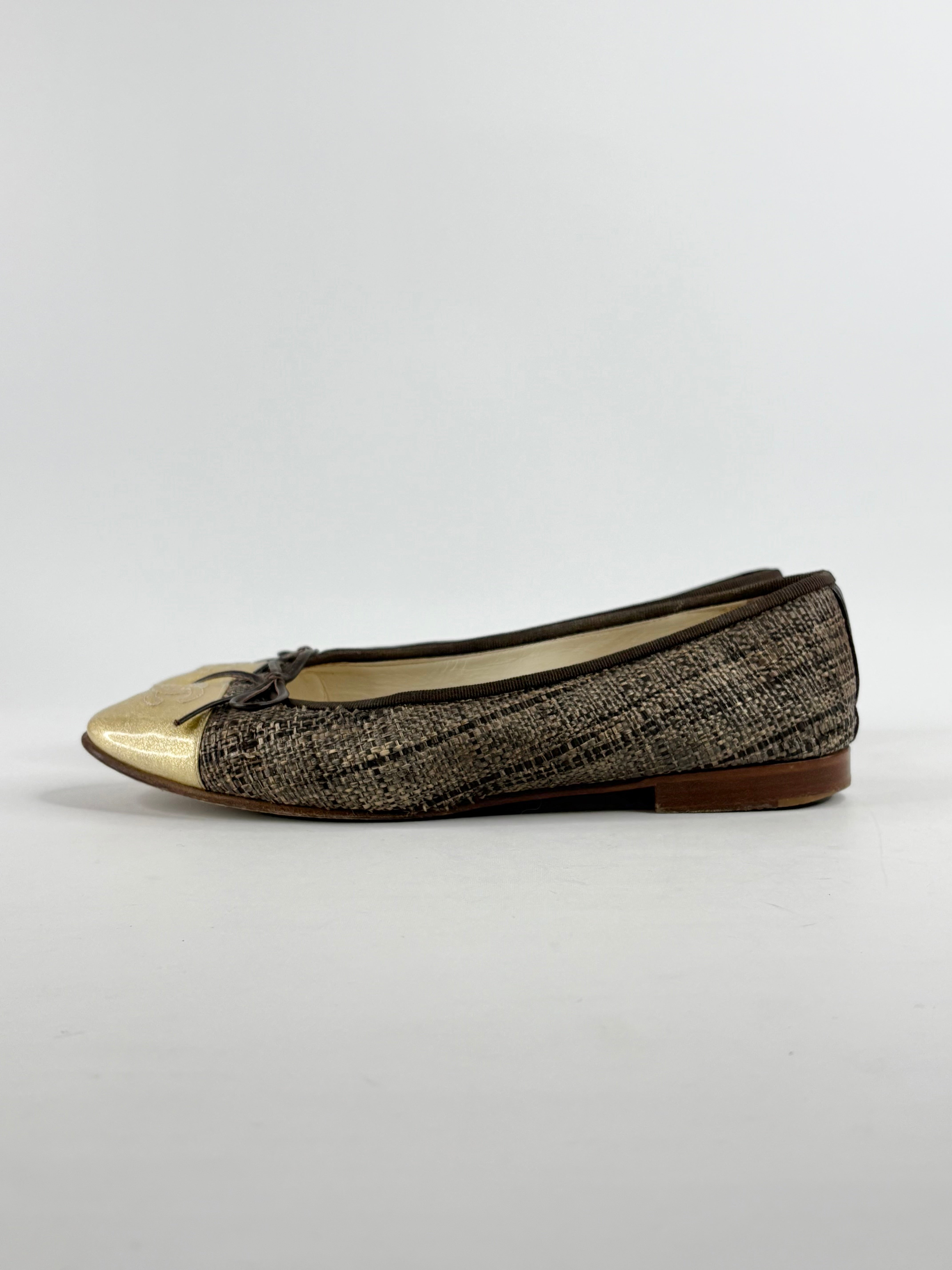 Chanel Gold Toe Leather & Hessian Ballet Flats - EU39