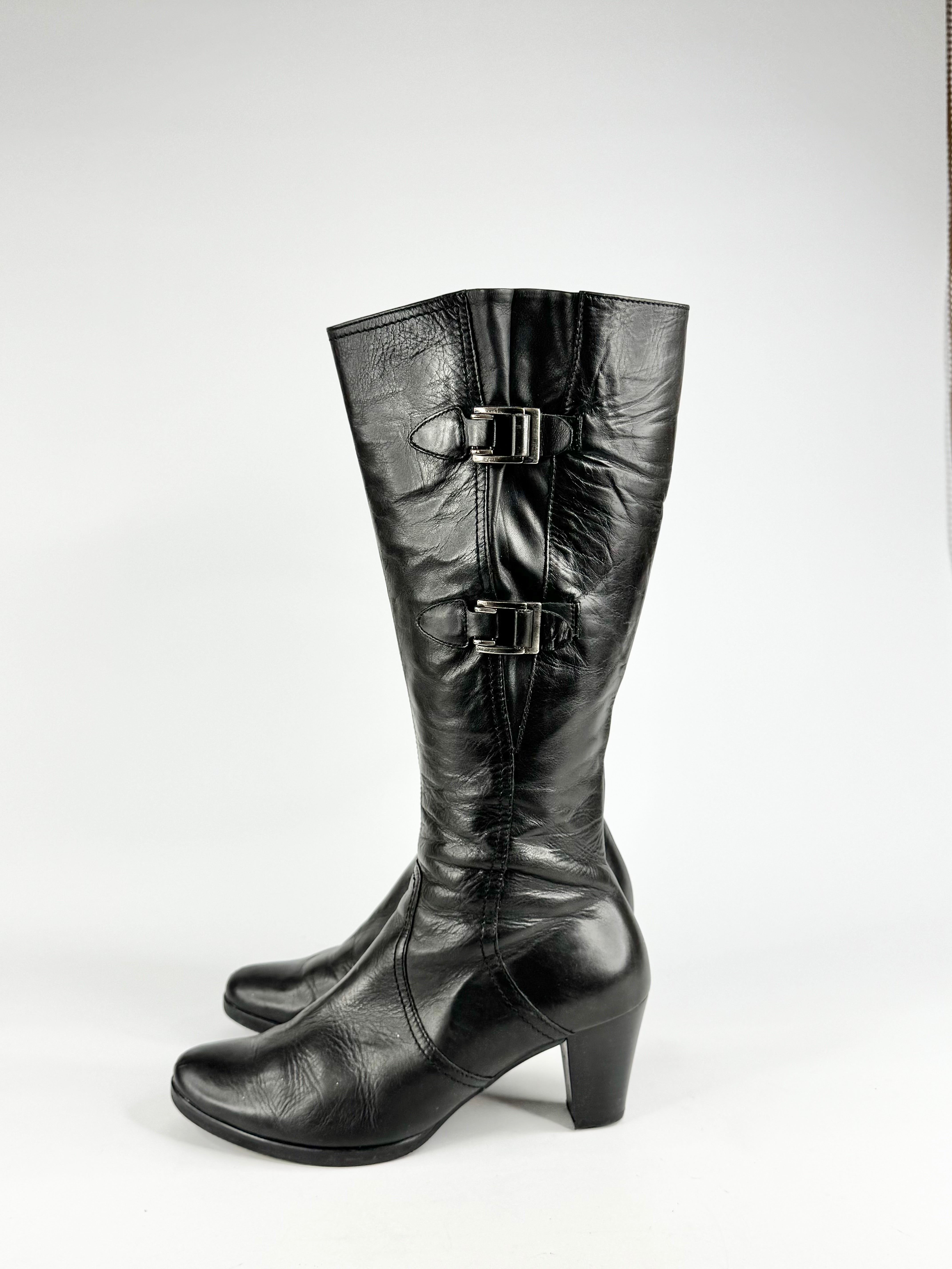Gabor Black Leather Heeled Boots - EU39