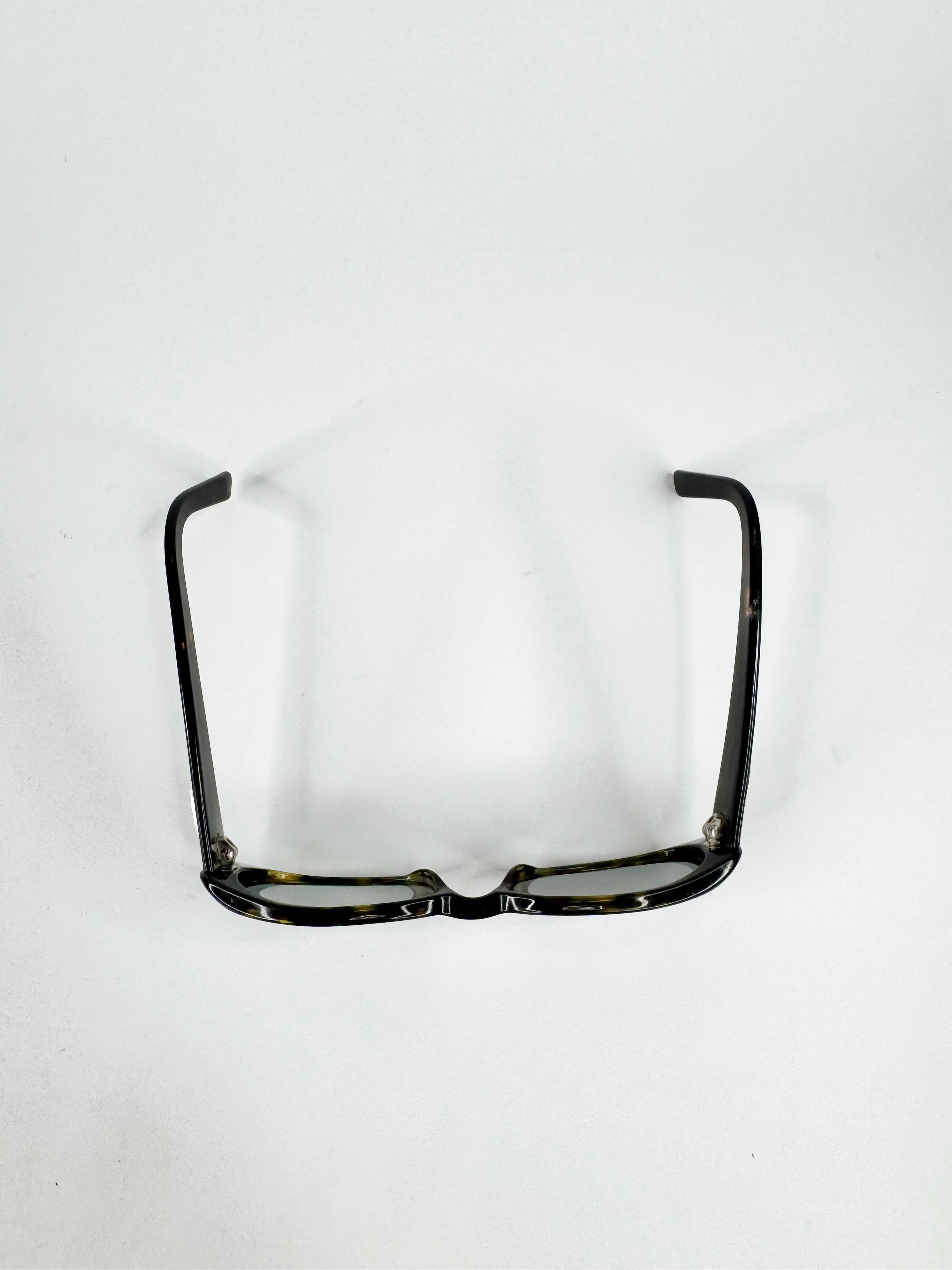 Vintage 90s Gucci Tortoiseshell Sunglasses