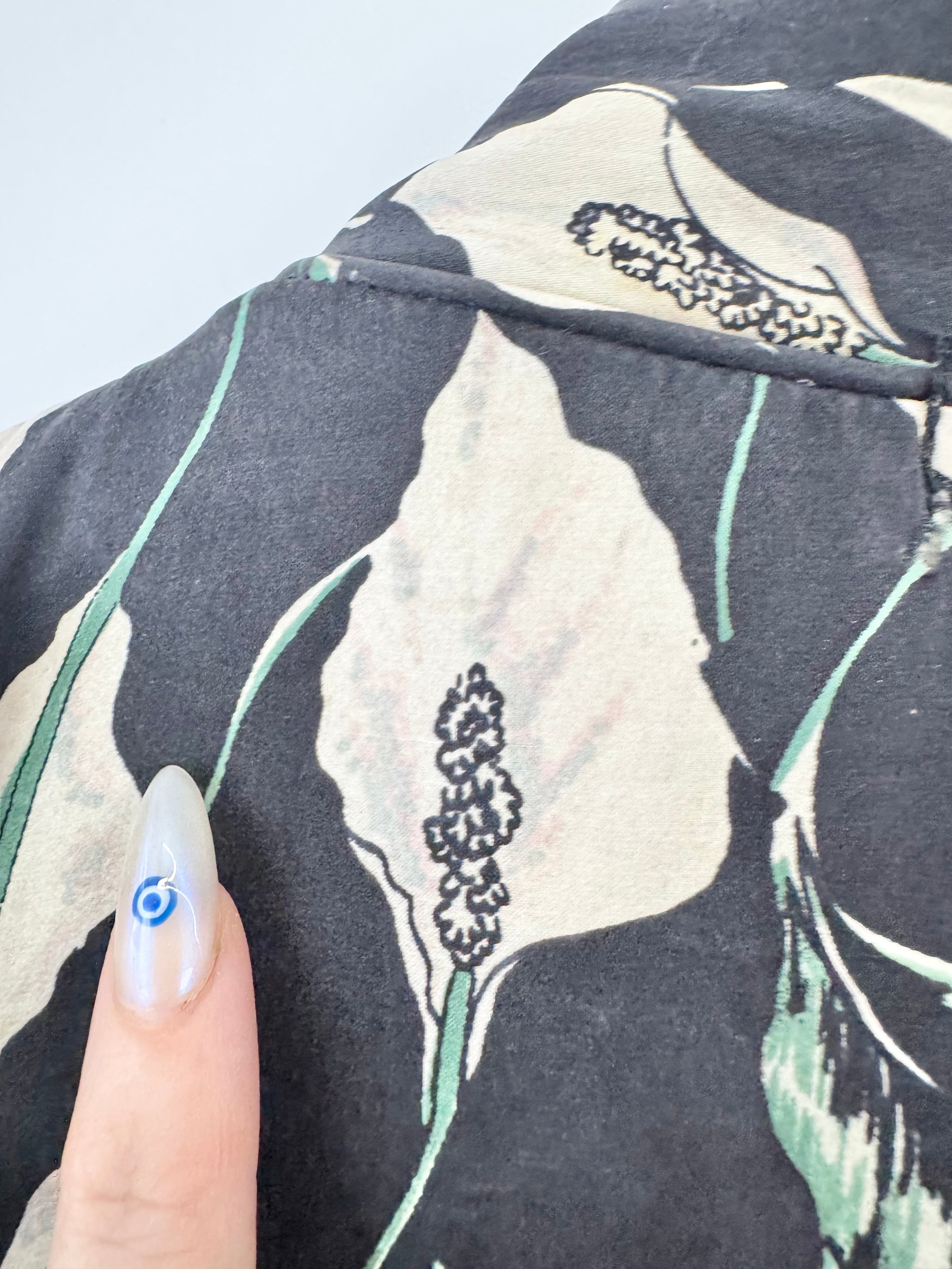 Christian Dior Loungewear Black Lily Patterned Silk Dressing Gown - AU12/14