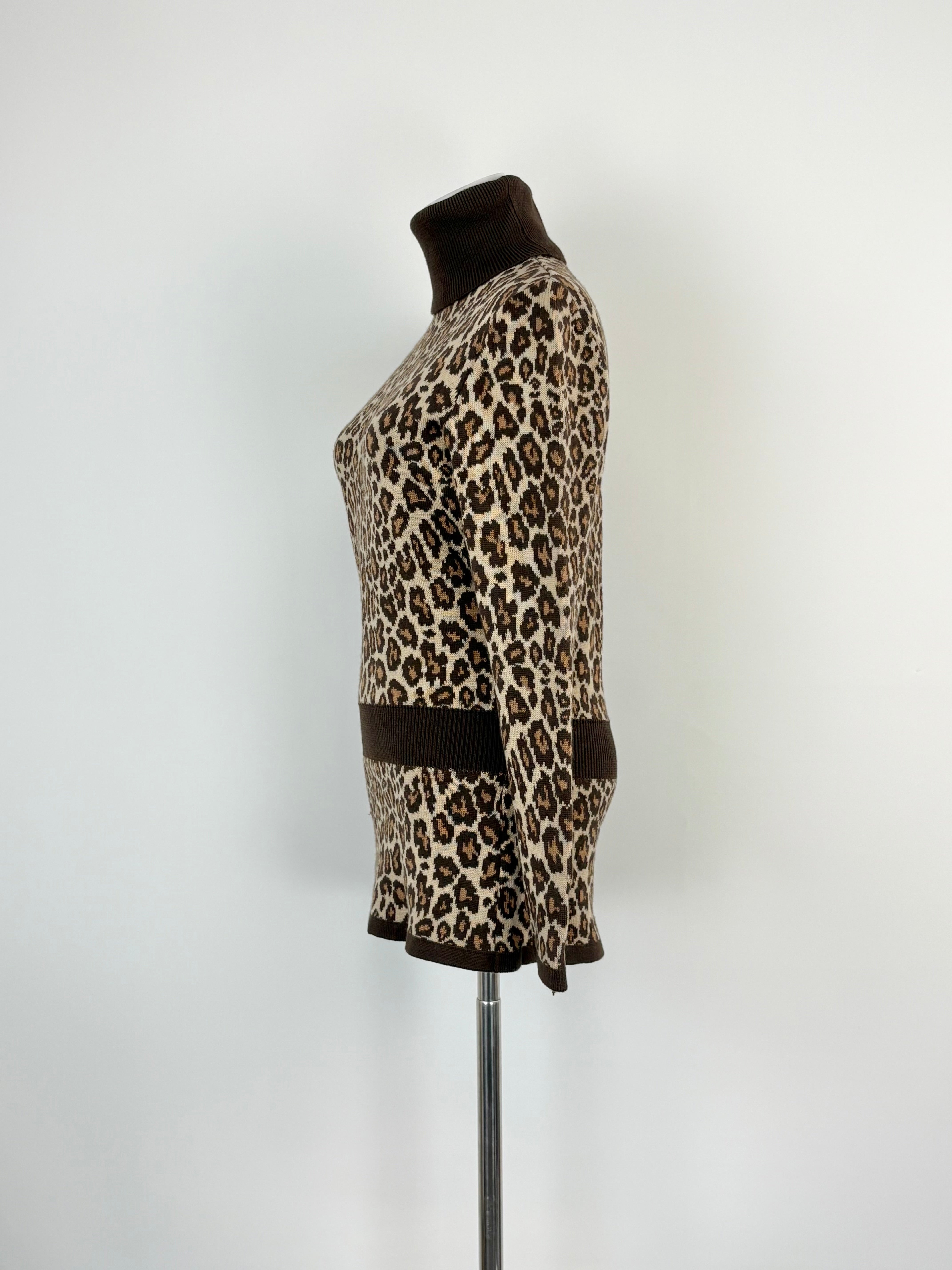 Vintage 80s Valentino Garavani Studio Animal-Print Wool Turtle Neck Sweater - AU8
