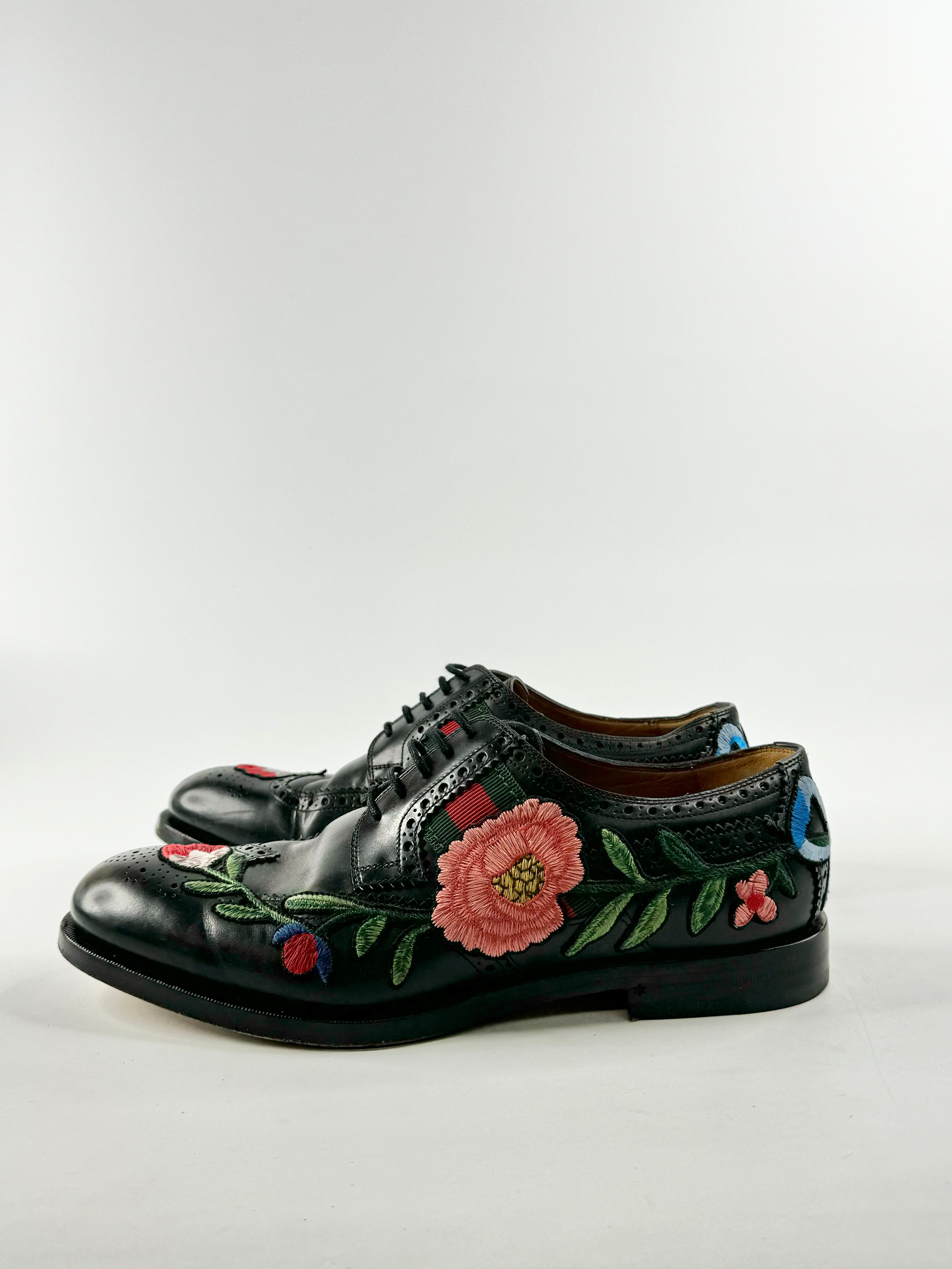 Gucci Black Applique Leather Wingtip Brogues - 9.5