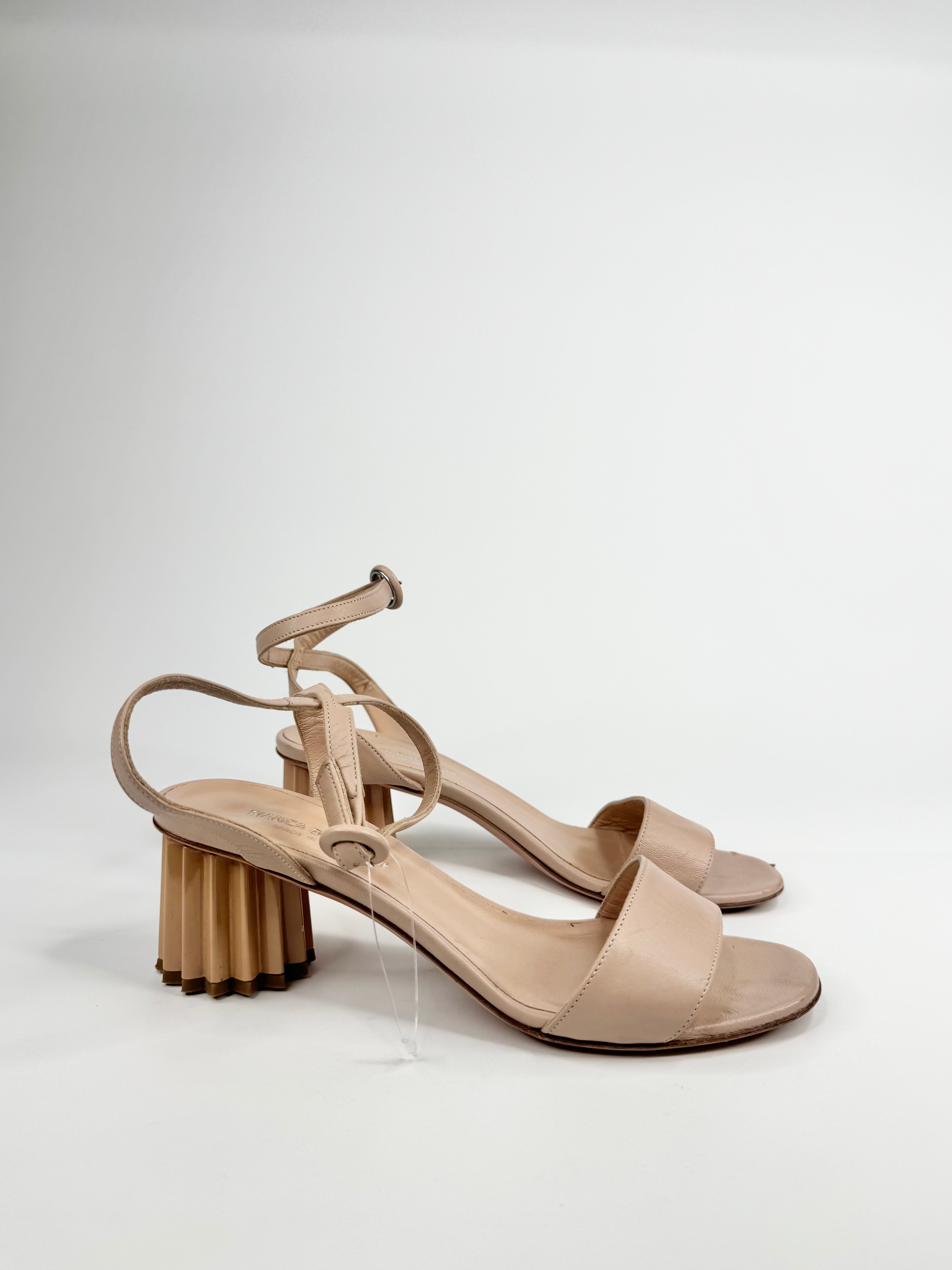 Bianca Buccheri Pastel Peach Sandals - EU38