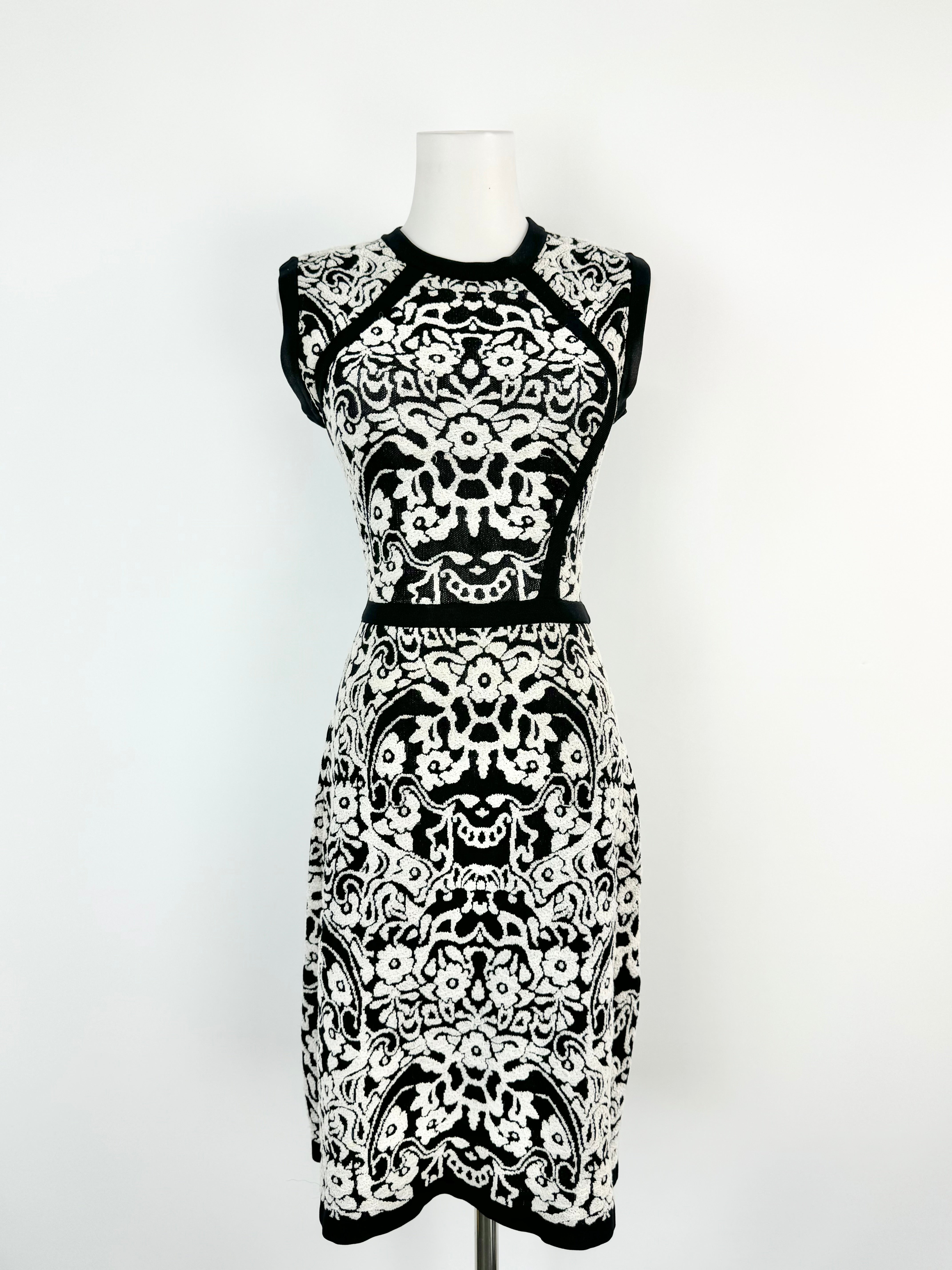 M Missioni Black & White Brocade Pattern Midi Dress - AU8