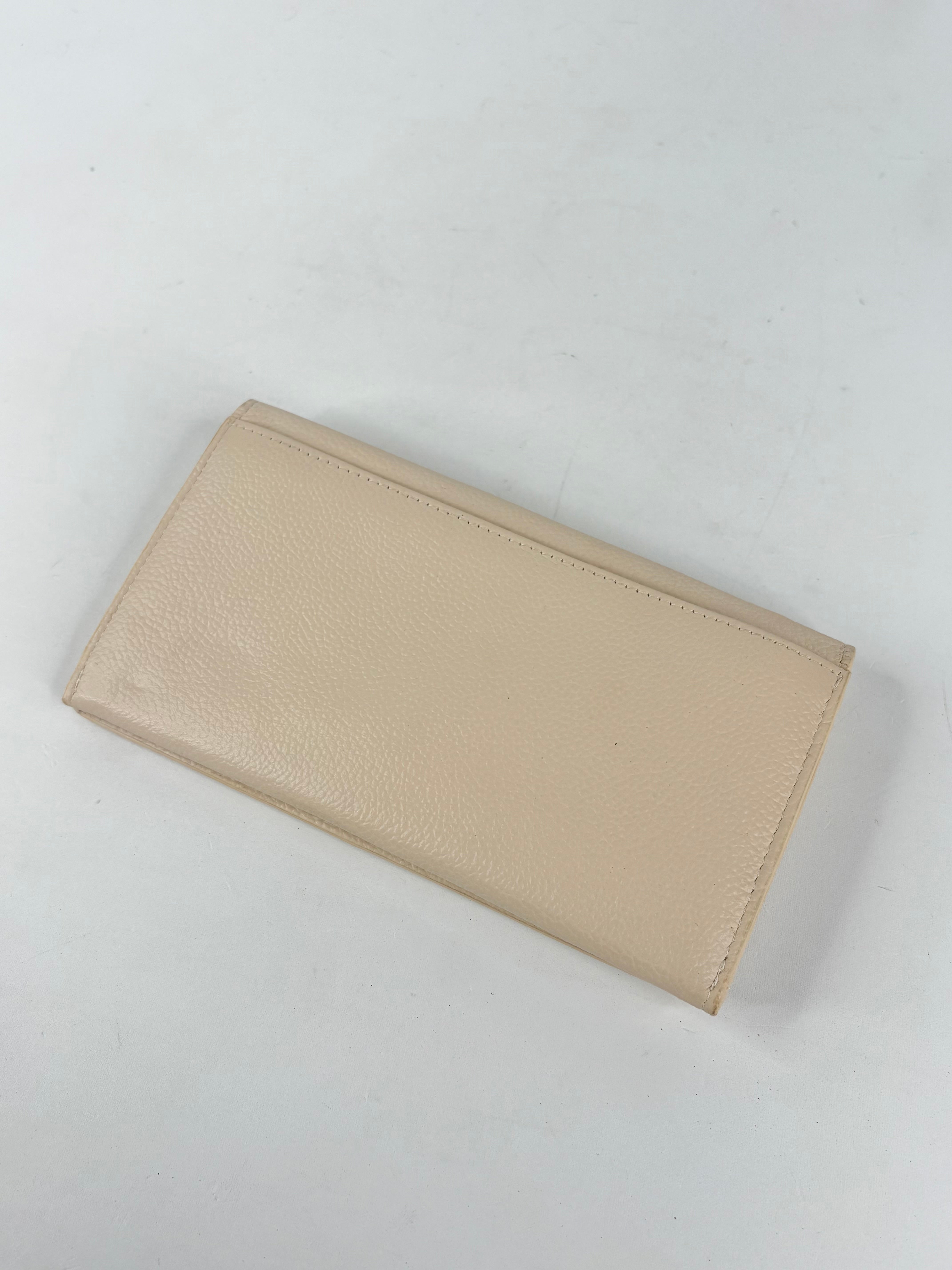 Manzoni Creamy Grained Leather Wallet
