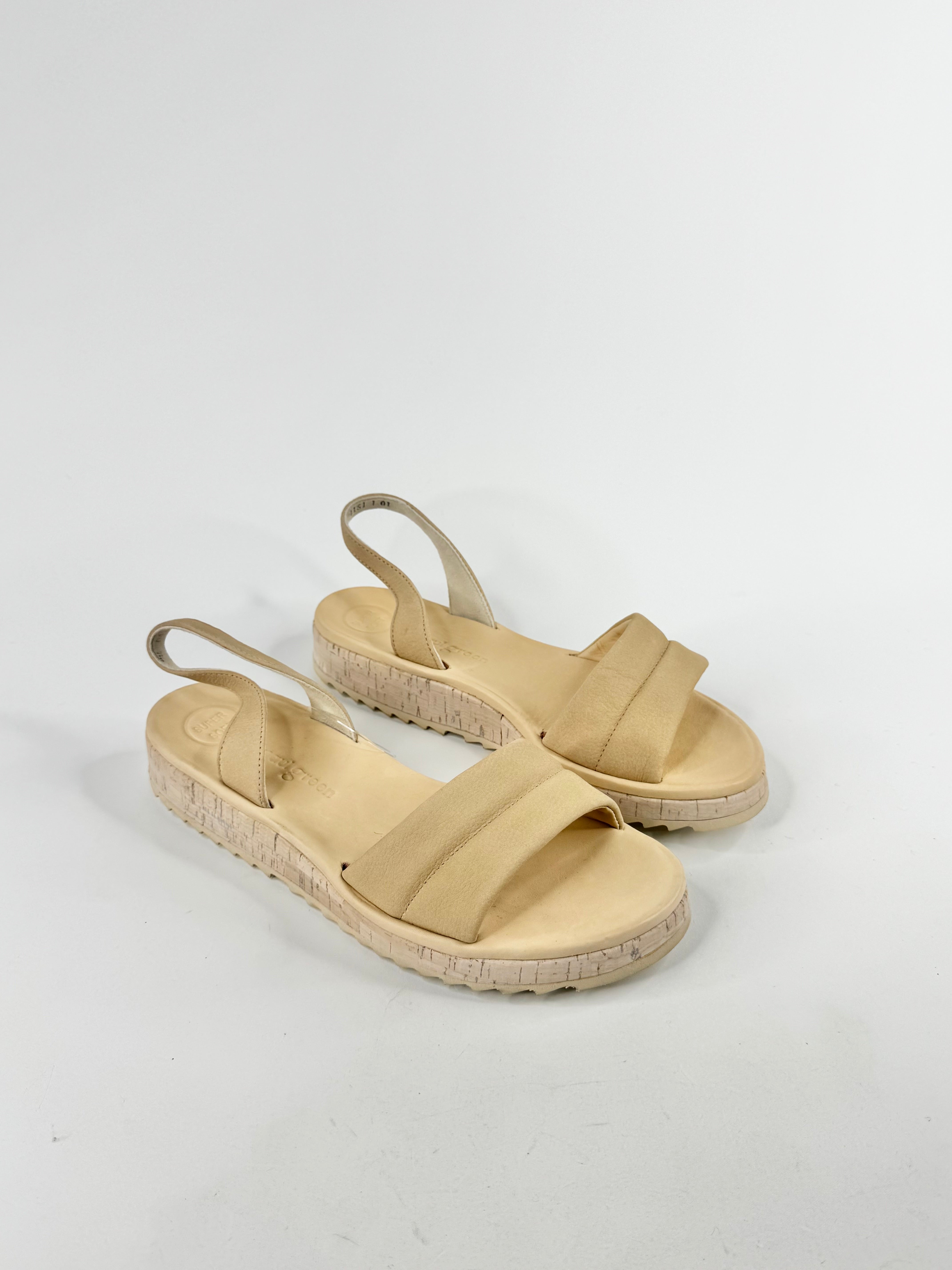 Paul Green Ecru Sandals - EU38