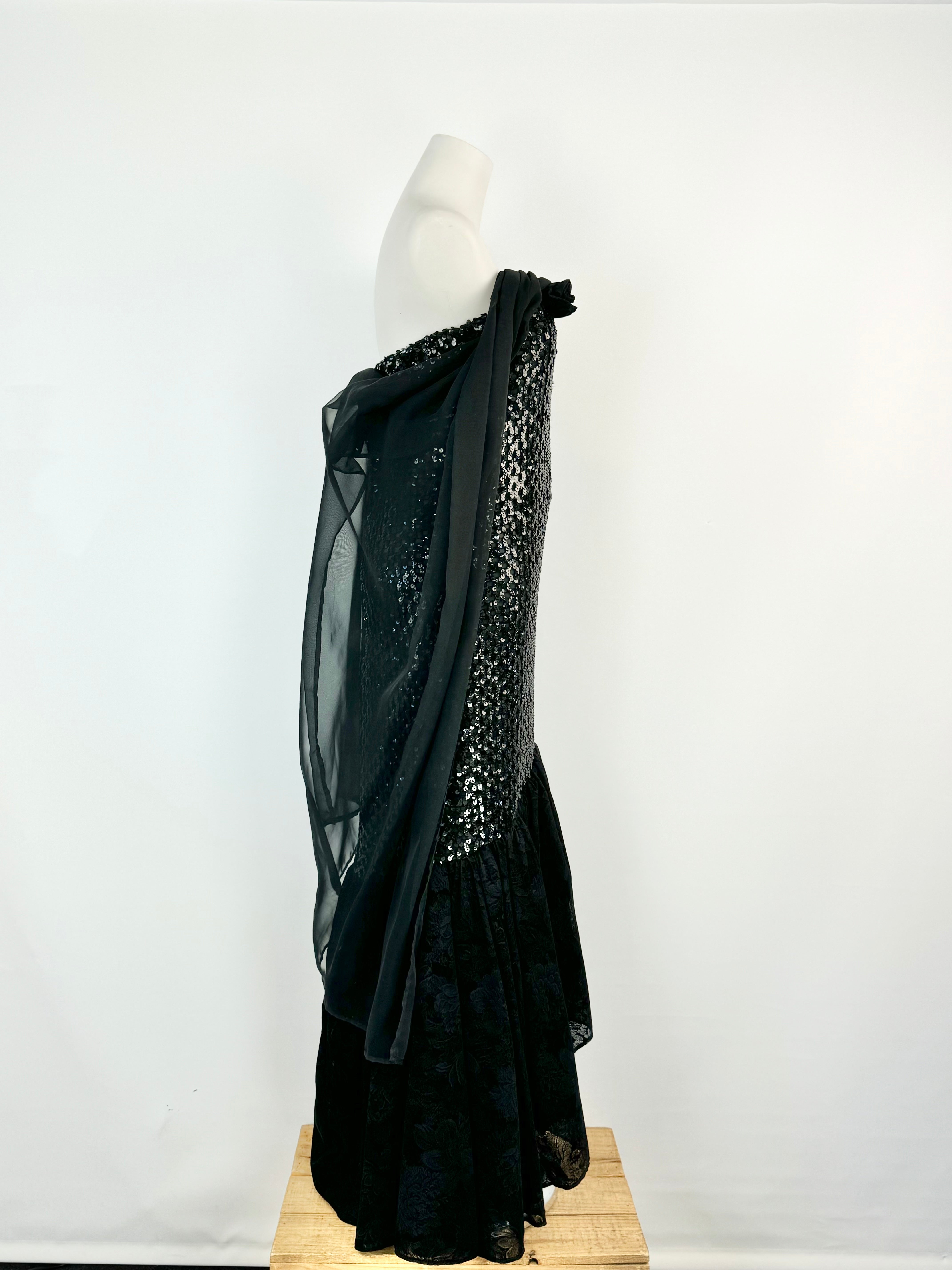 Berchelle Black Sequin Formal Dress - AU8