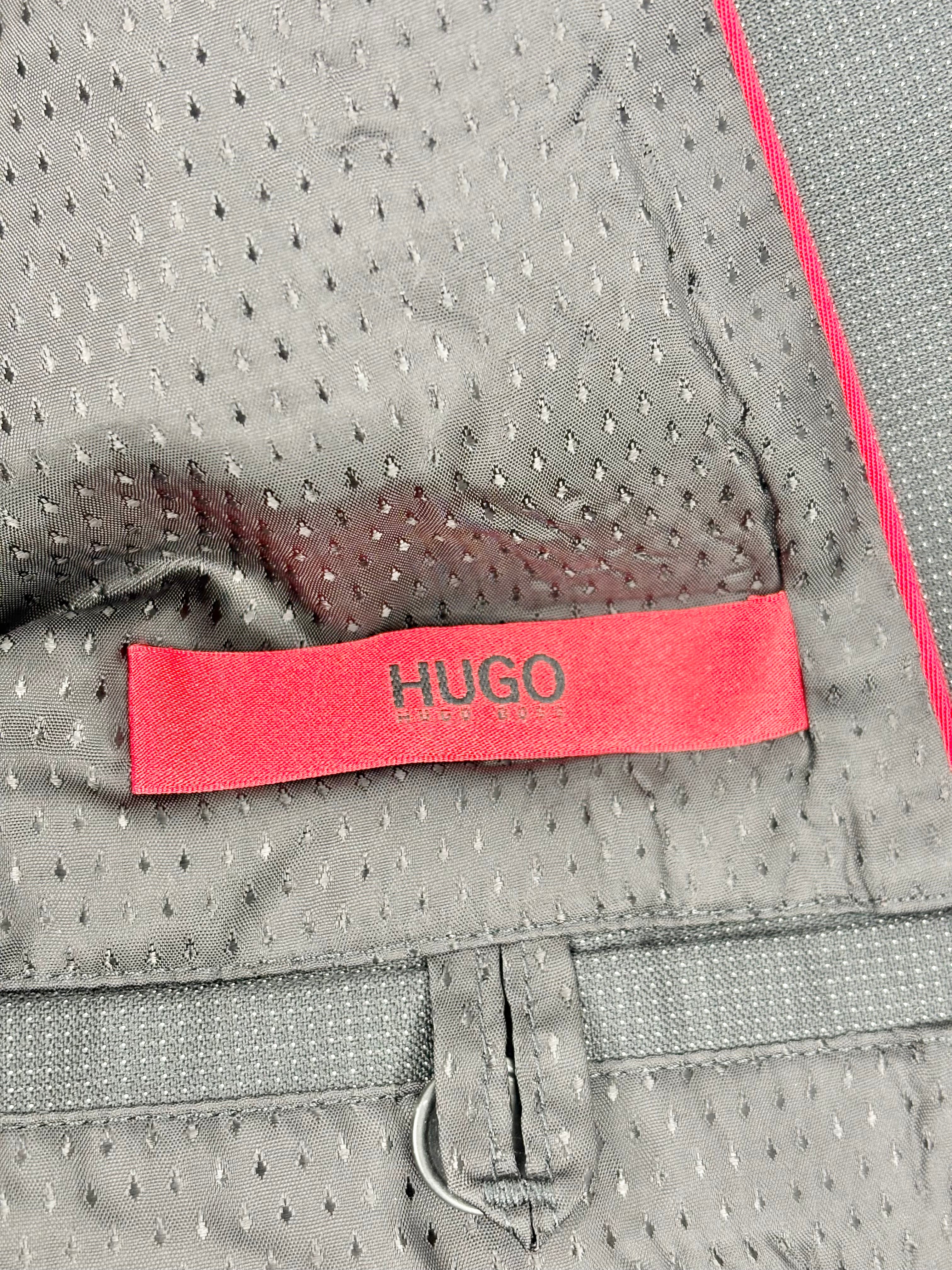 Hugo Boss Black Wool 'Abou Heise' 2pc Suit - 36/38R