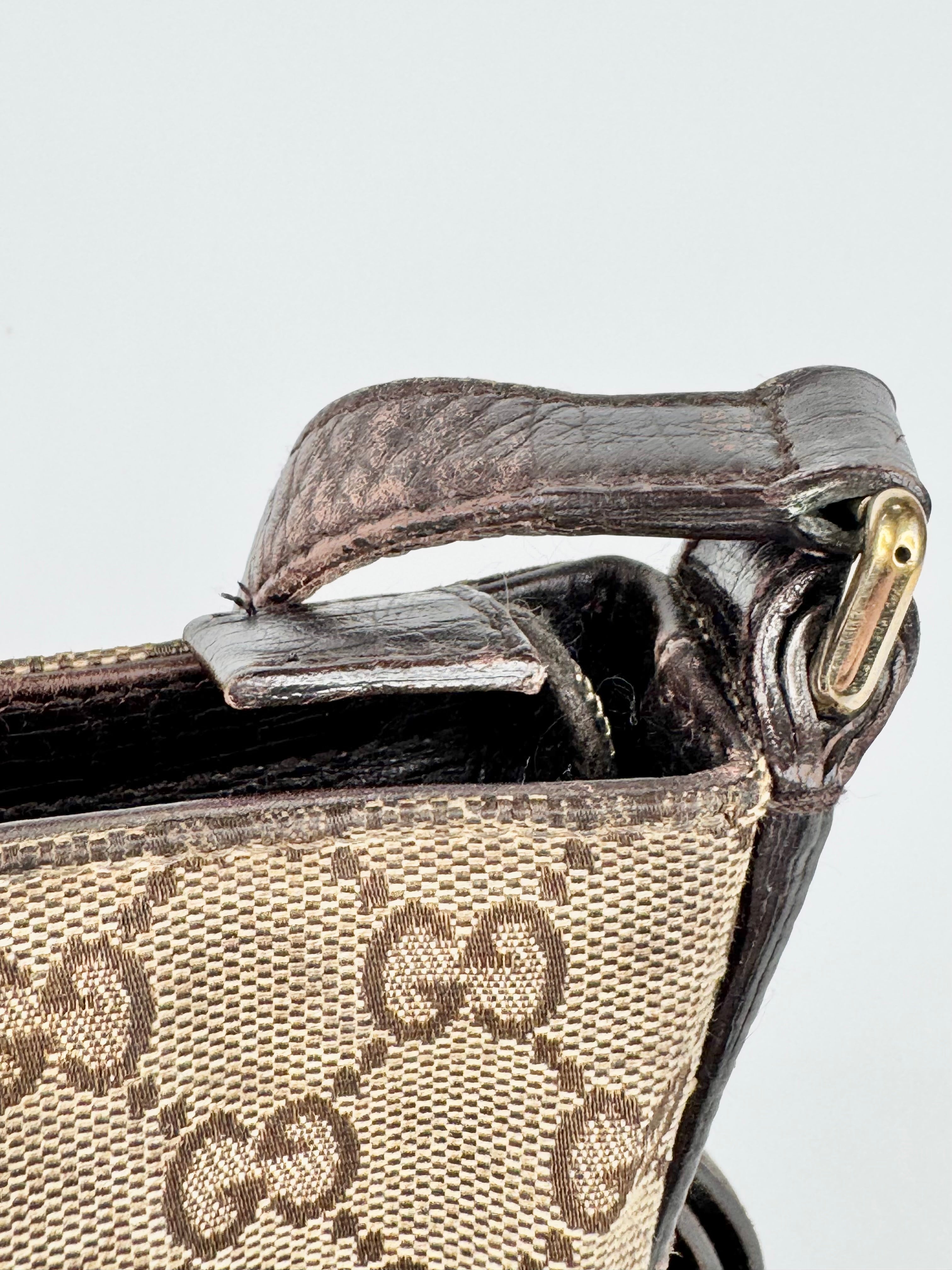 Vintage Gucci GG Canvas Horsebit Sherry Line Shoulder Bag Brown Beige