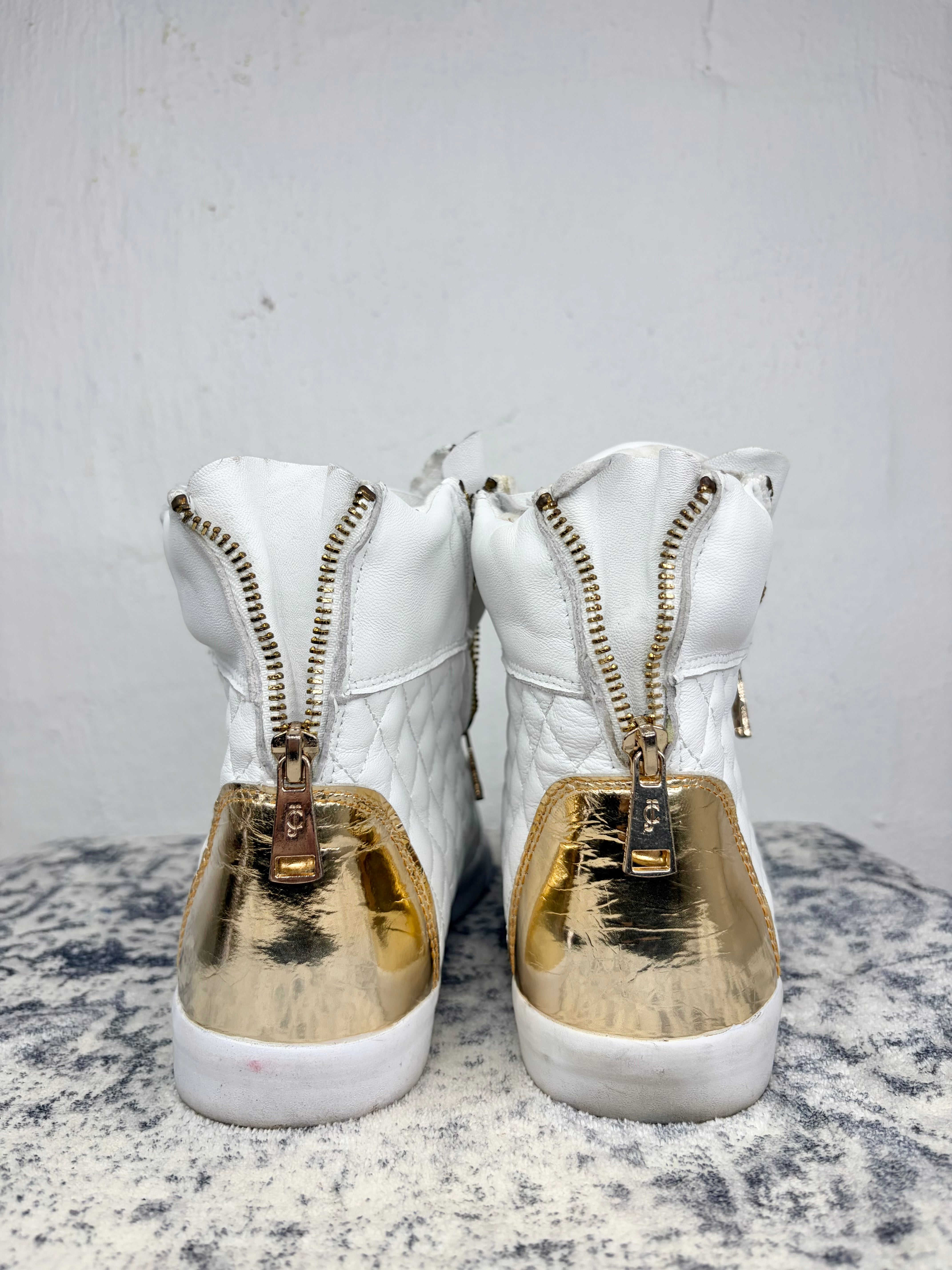 Juicy Couture White Quilted High-Top 'Ilianna' Sneakers - EU40