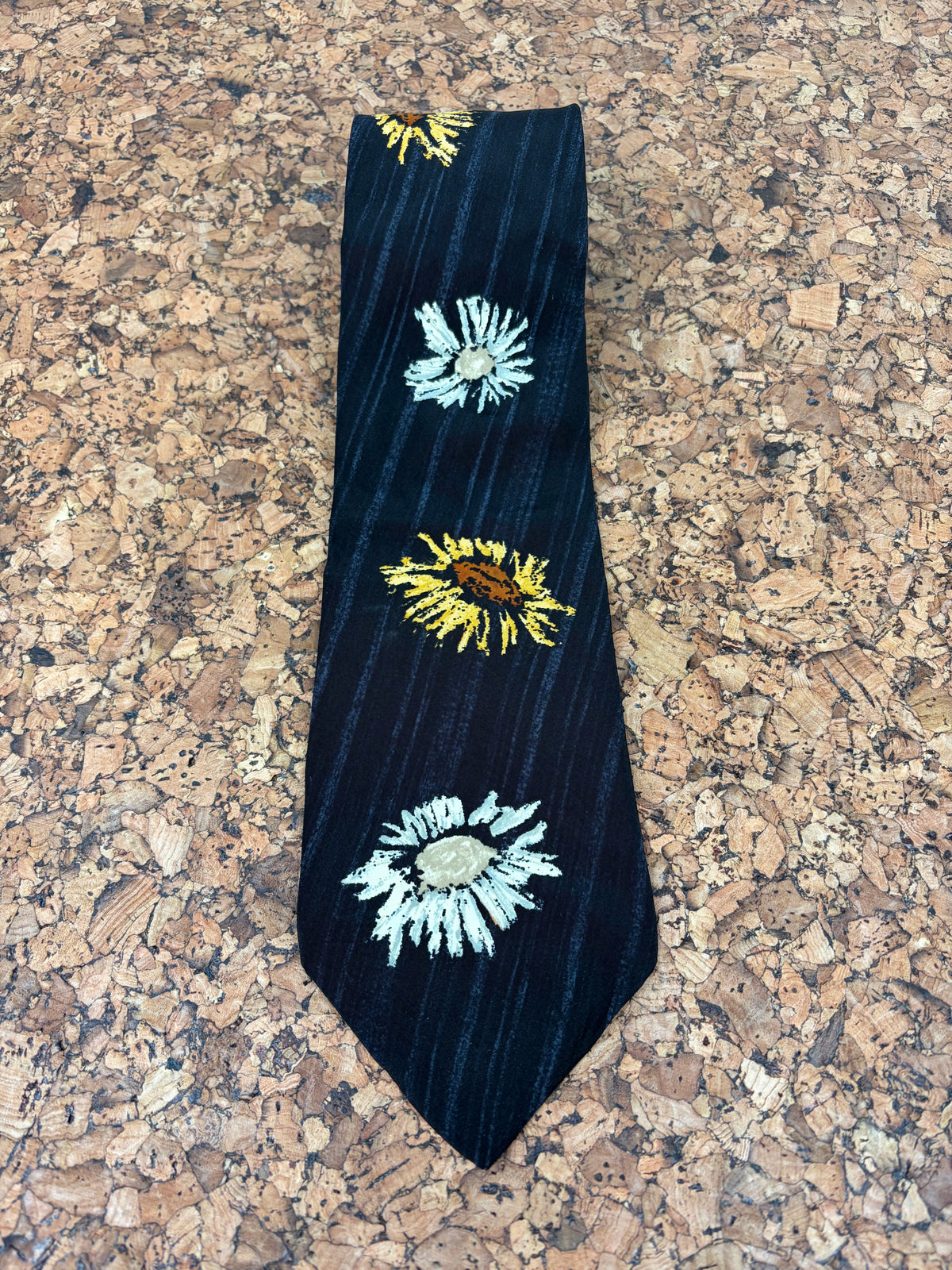 Boss Hugo Boss Black Daisy Patterned Silk Tie