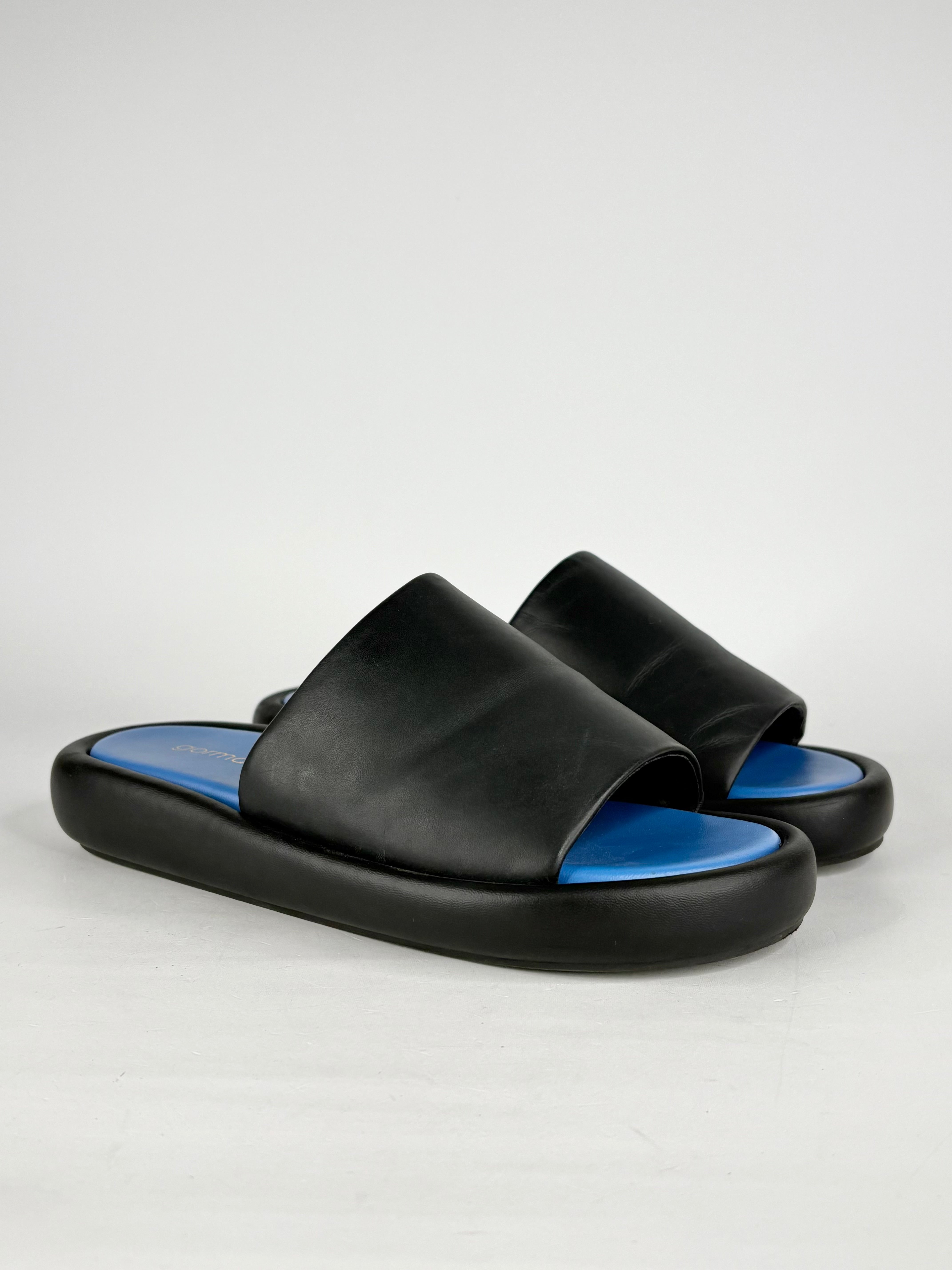Gorman Black Leather 'Puffy' Slides - EU38