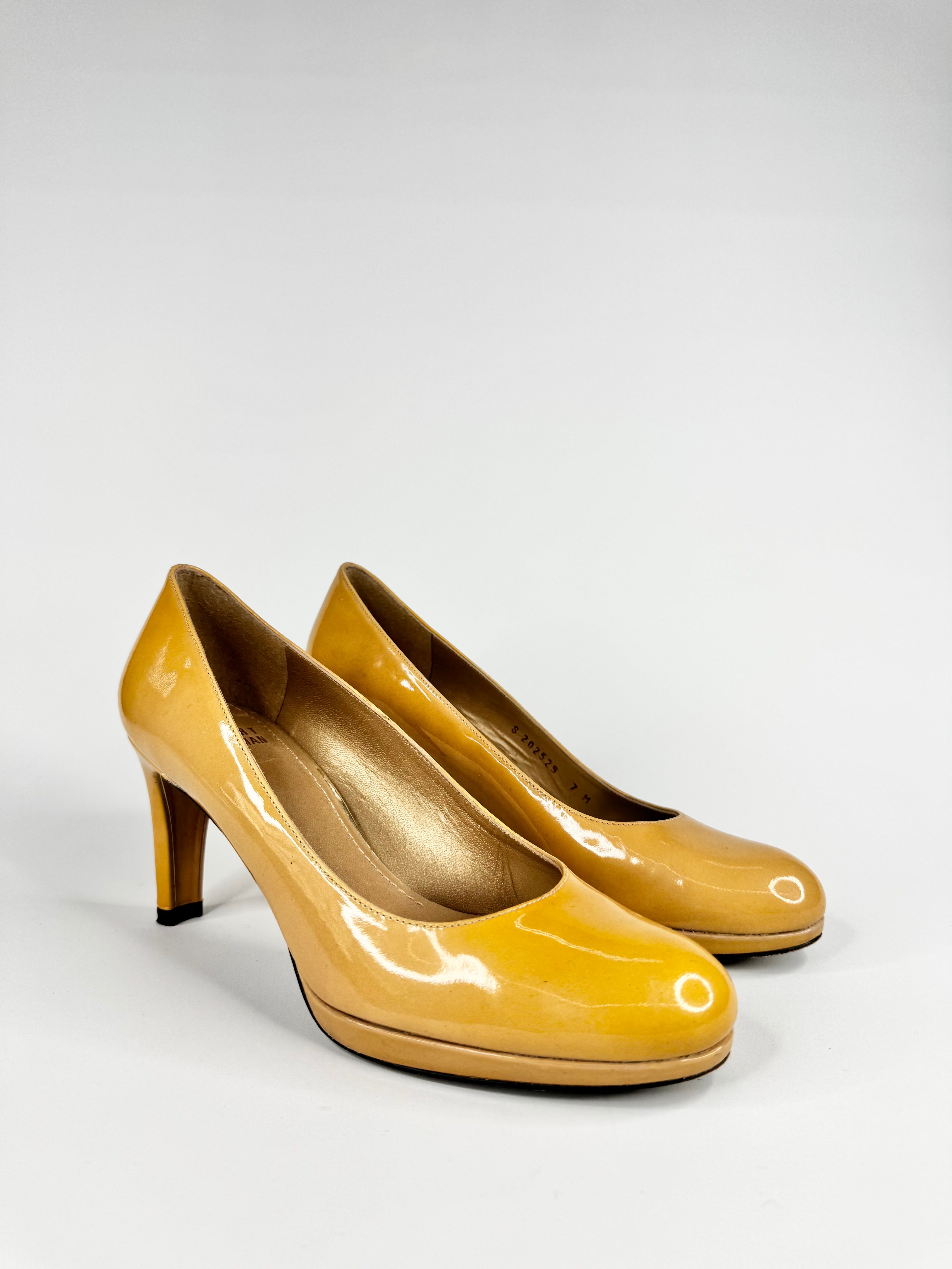 Stuart Weitzman Butter Yellow Patent Leather Pumps - EU37.5