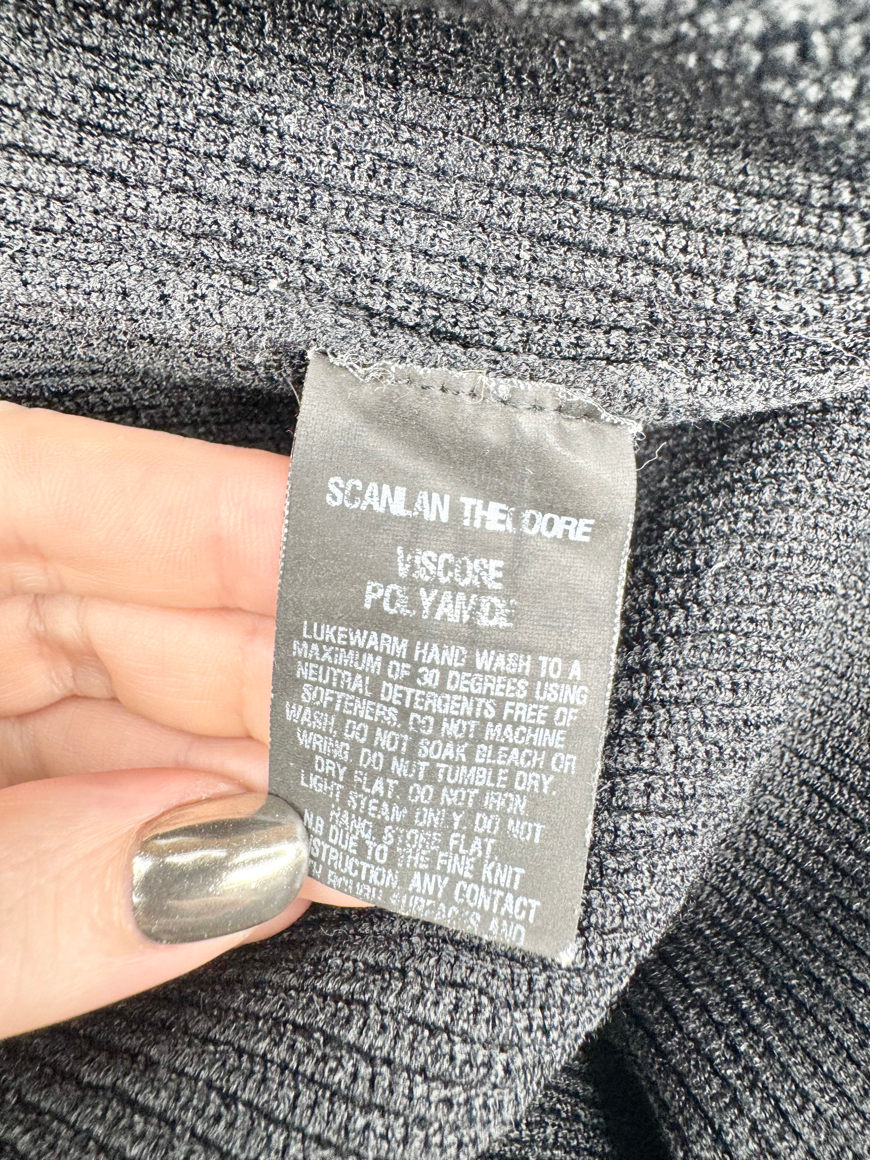 Scanlan Theodore Black Asymmetrical Rib Knit Sweater - AU12/14