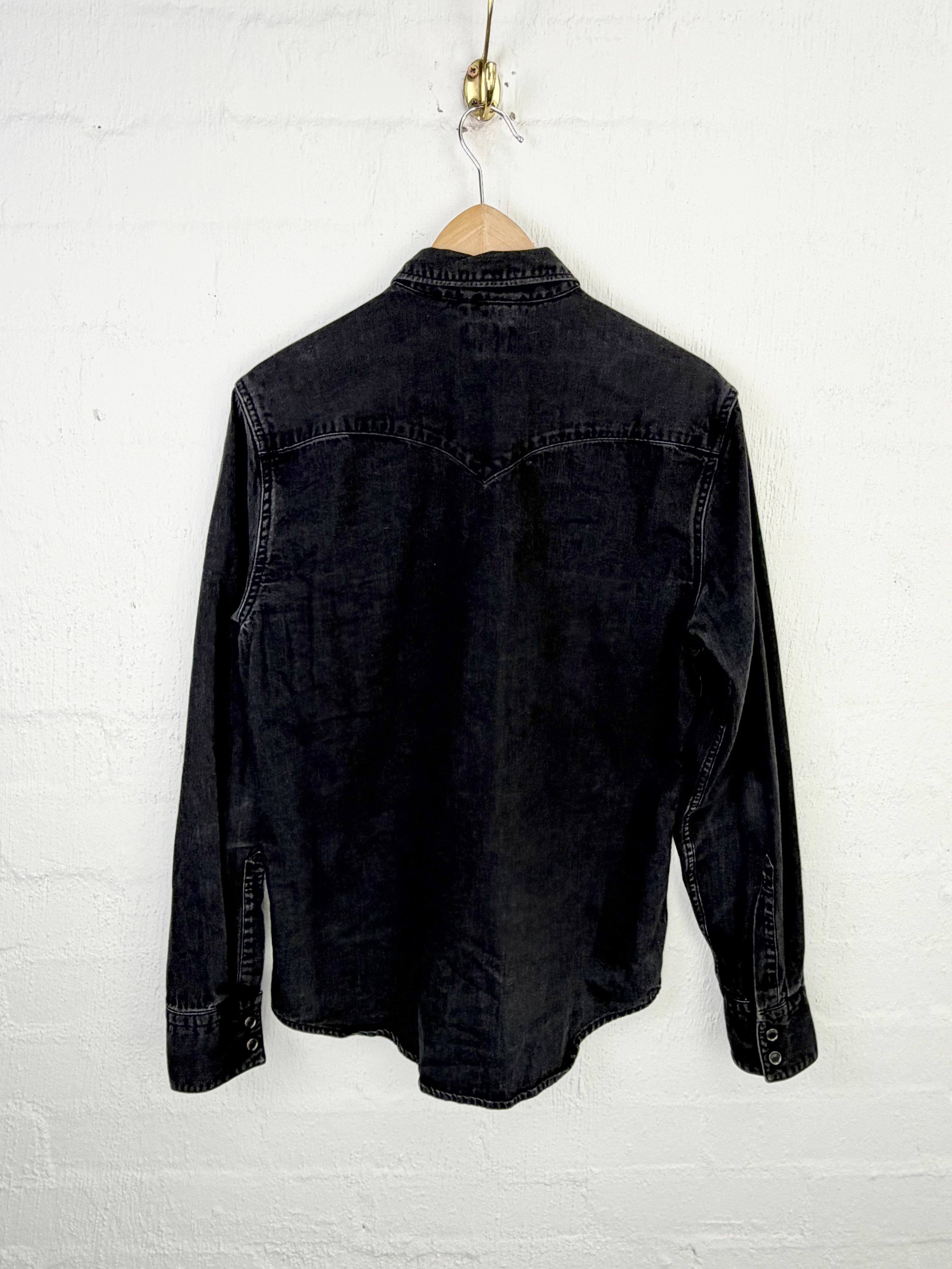 Levi's Faded Black Button Up Shirt - M